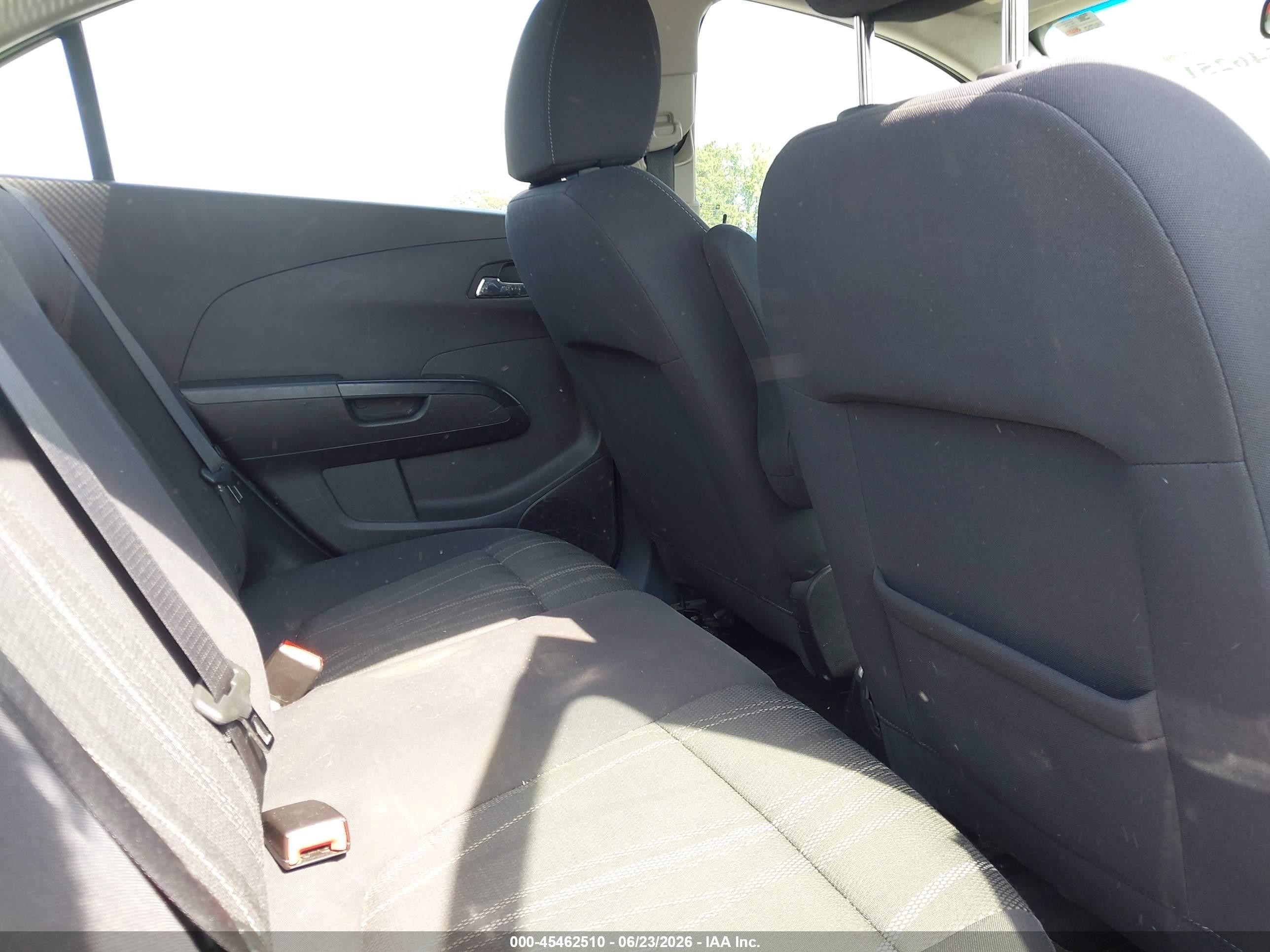 2013 Chevrolet Sonic Lt Auto White vin: 1G1JC5SH8D4188950