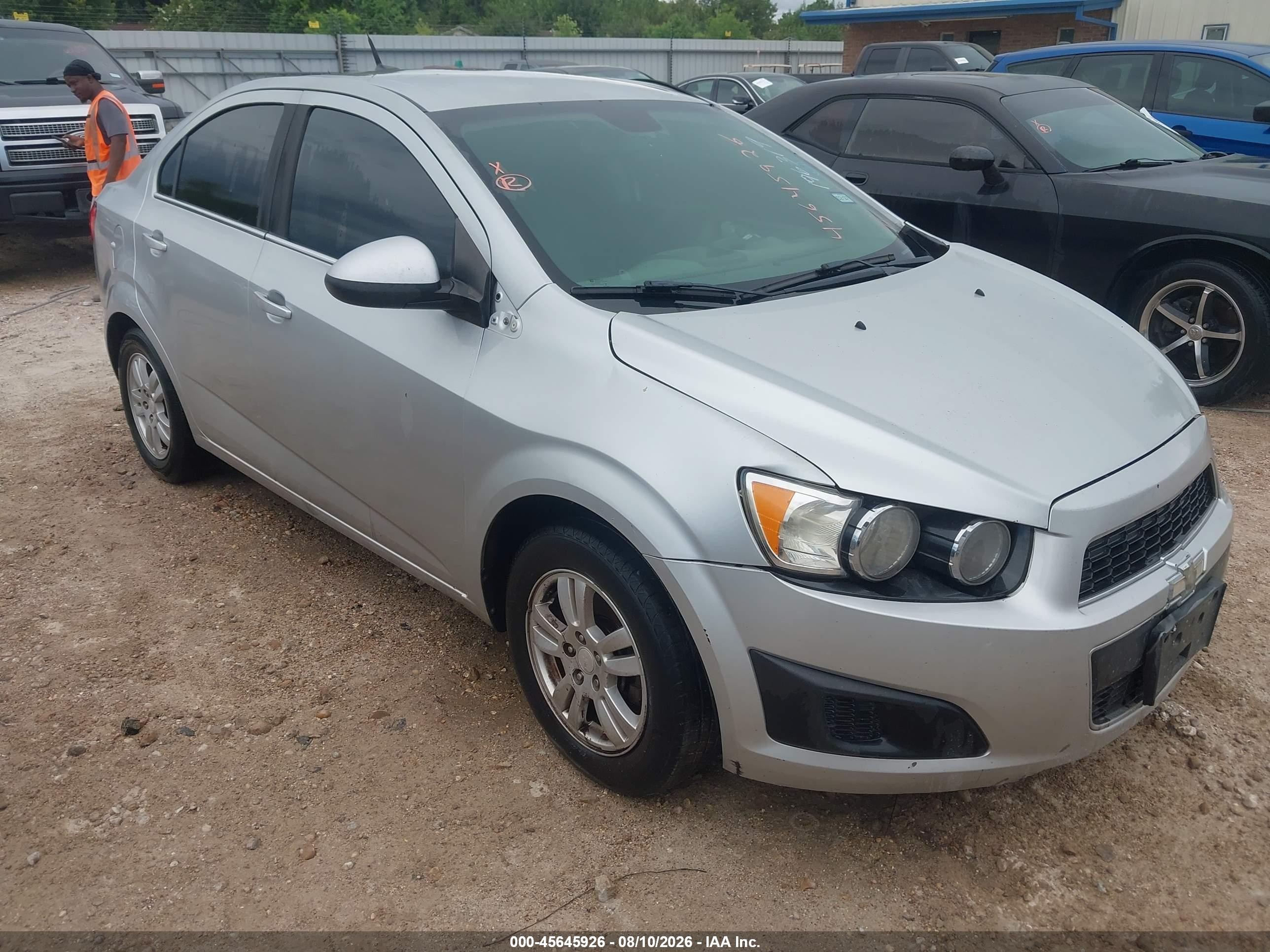 2013 Chevrolet Sonic Lt Auto Серебряный vin: 1G1JC5SH8D4196319