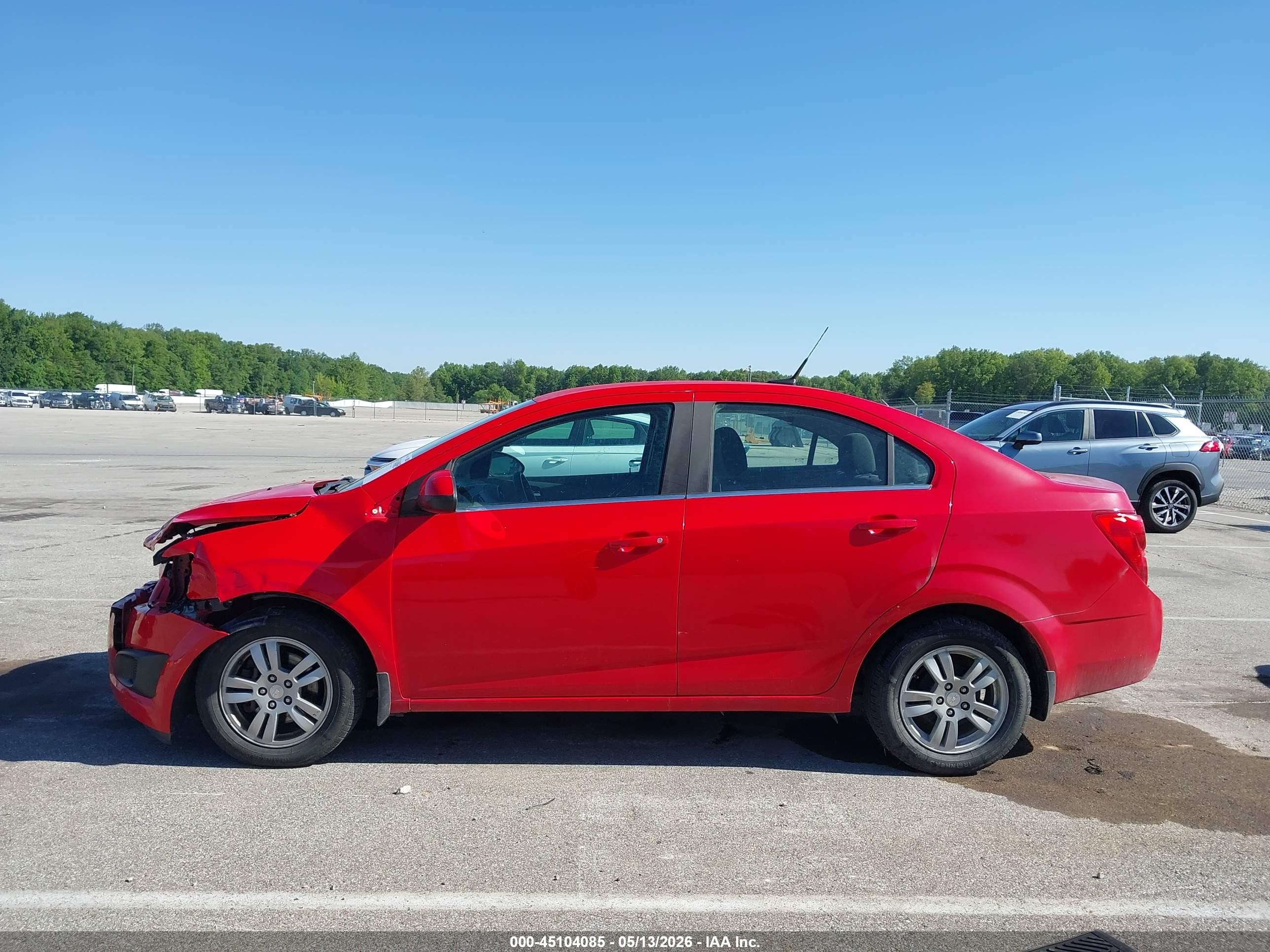 2014 Chevrolet Sonic Lt Auto Red vin: 1G1JC5SH8E4224461