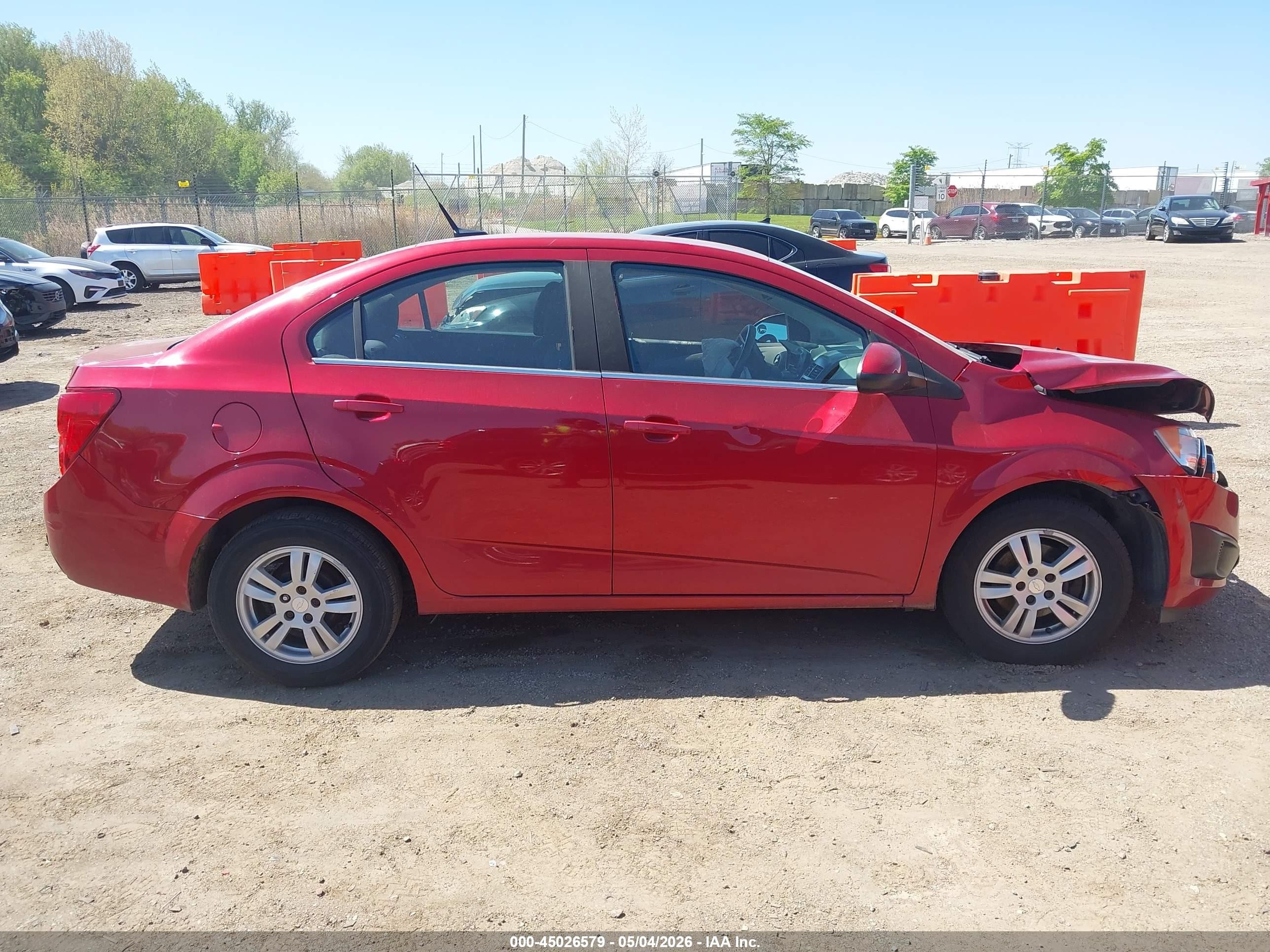 2014 Chevrolet Sonic Lt Auto Red vin: 1G1JC5SH8E4240370