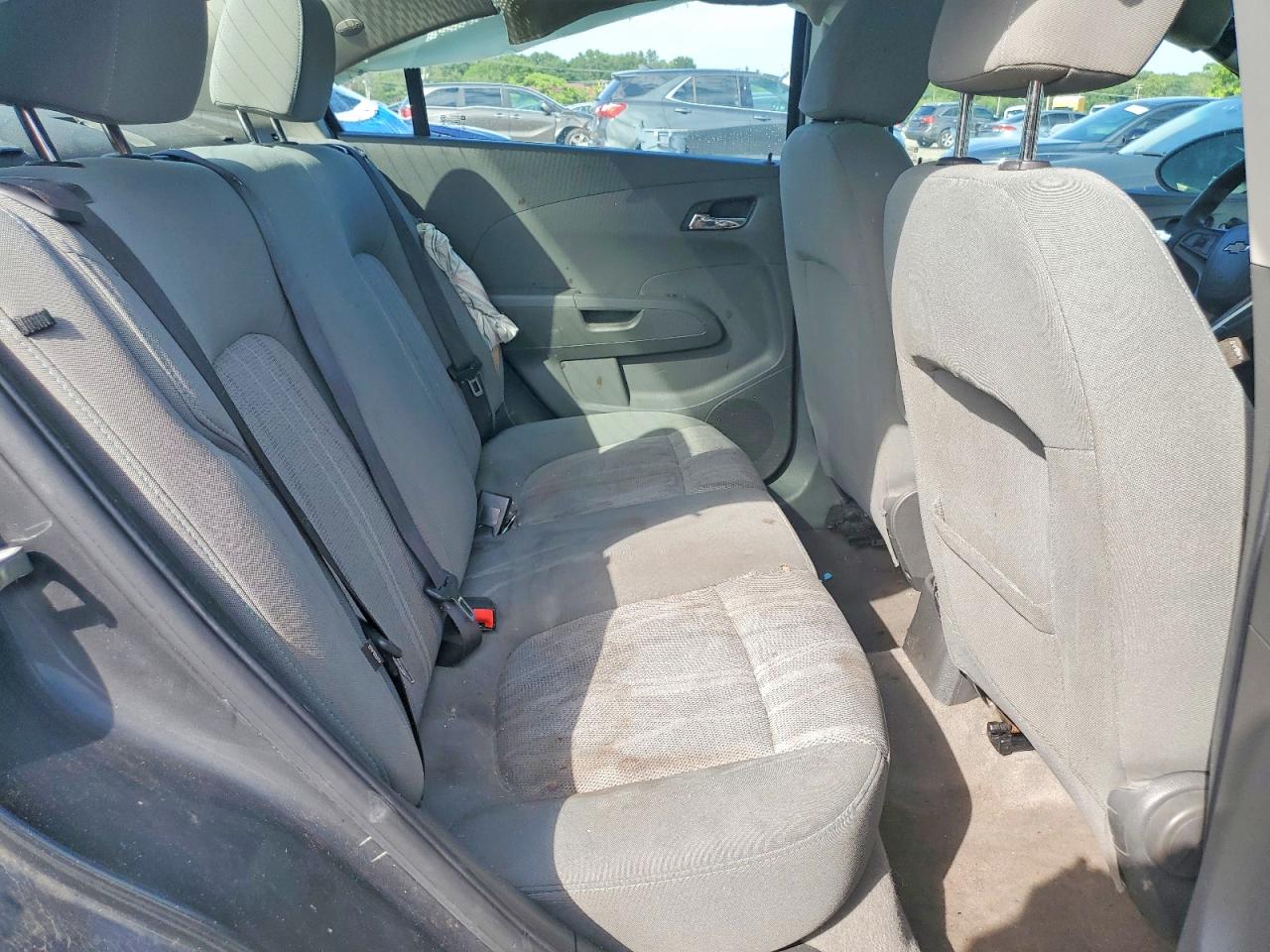 2015 Chevrolet Sonic Lt Серый vin: 1G1JC5SH8F4175568