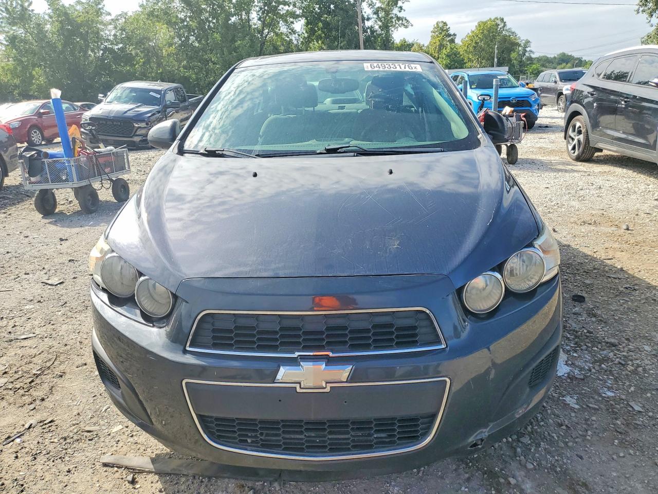 2015 Chevrolet Sonic Lt Серый vin: 1G1JC5SH8F4175568