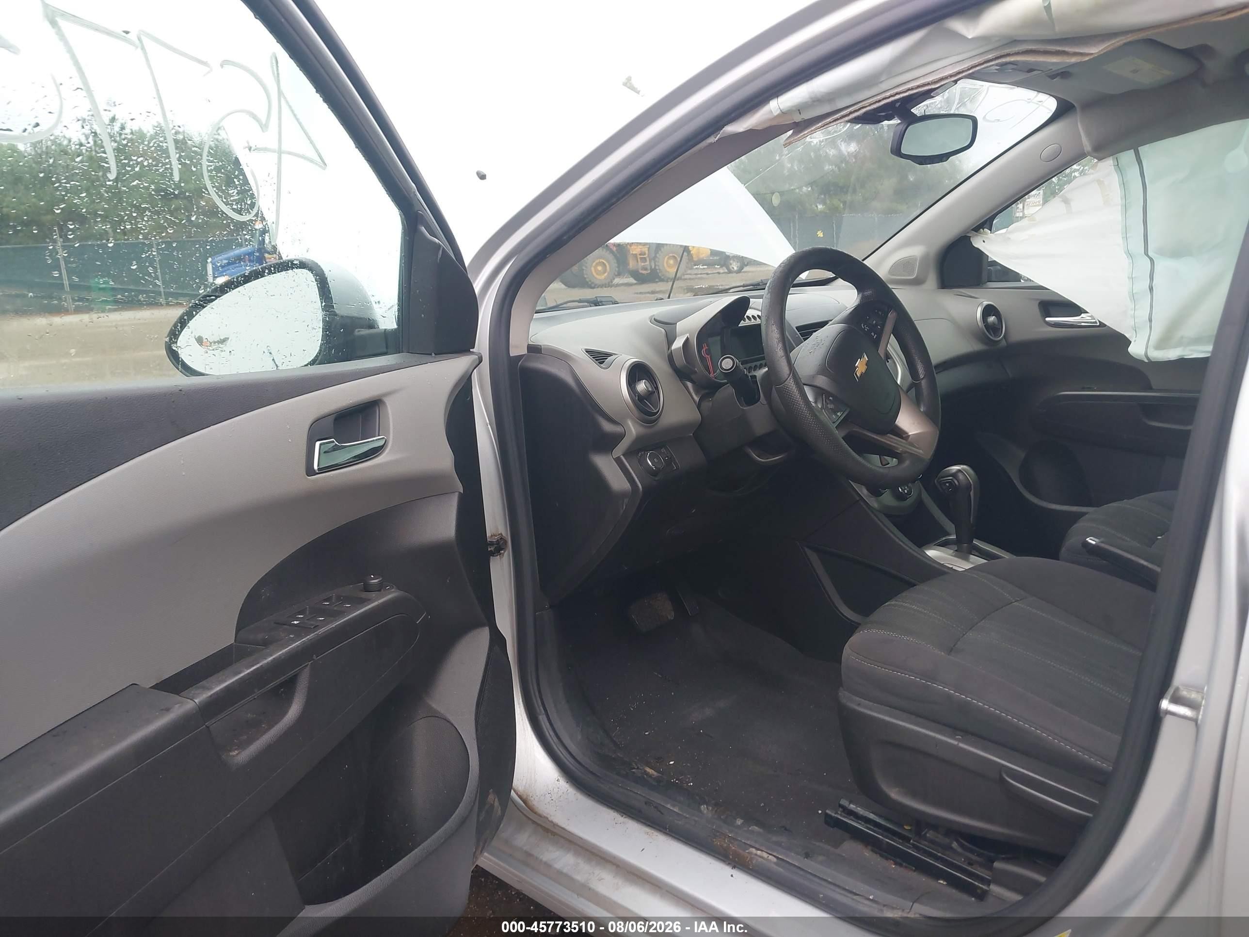 2013 Chevrolet Sonic Lt Auto Silver vin: 1G1JC5SH9D4135125