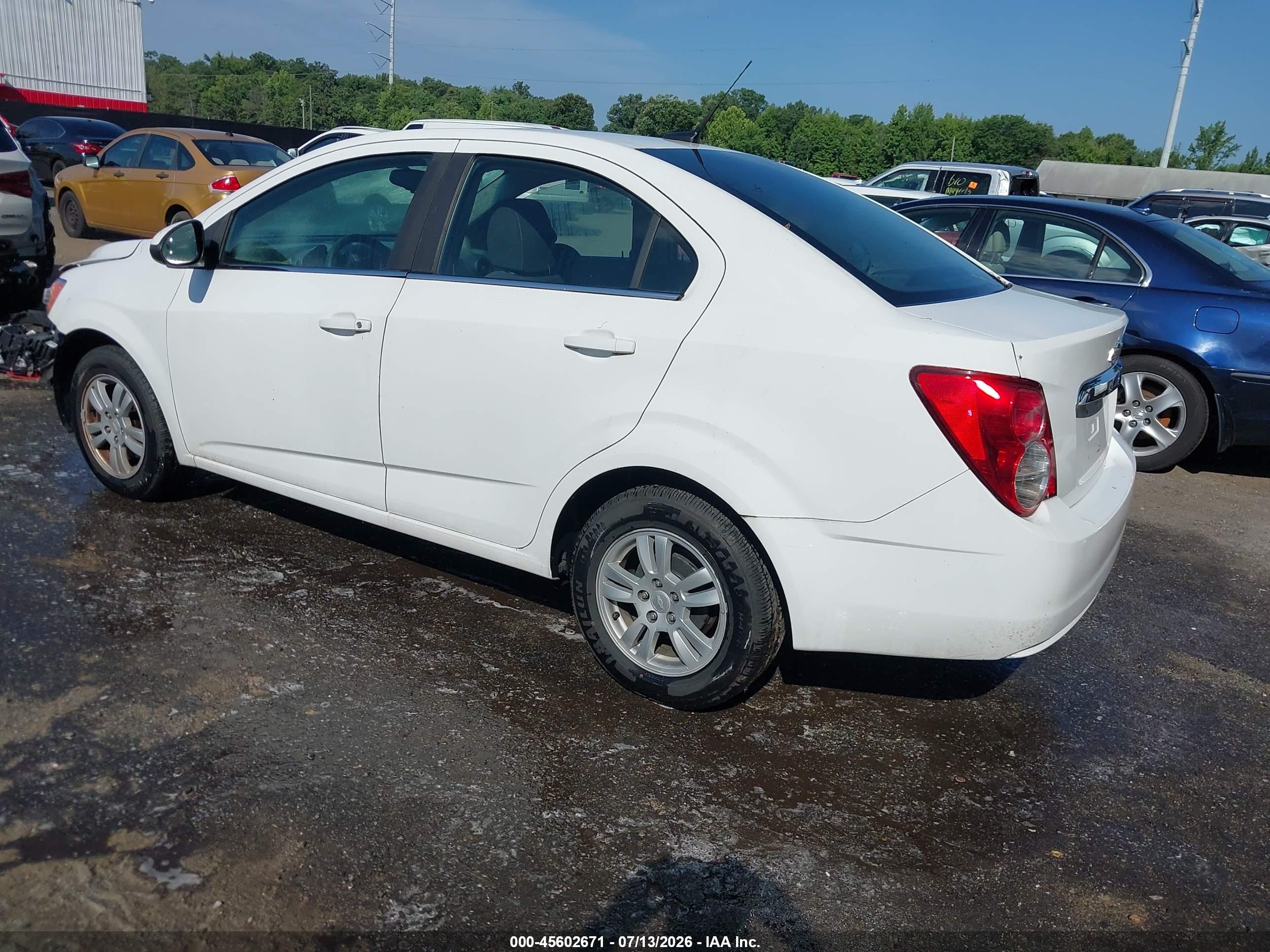 2014 Chevrolet Sonic Lt Auto Белый vin: 1G1JC5SH9E4103003