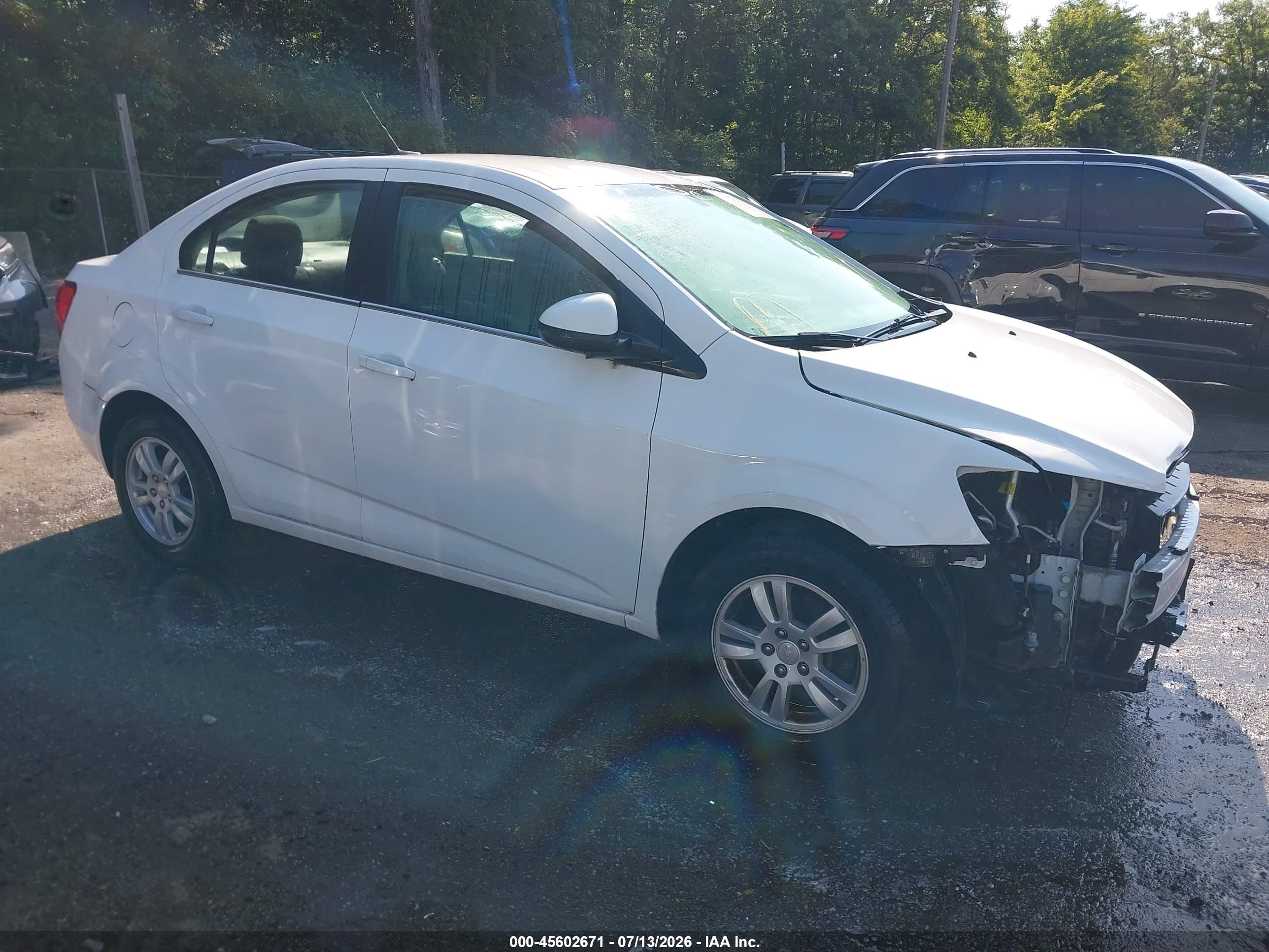 2014 Chevrolet Sonic Lt Auto White vin: 1G1JC5SH9E4103003