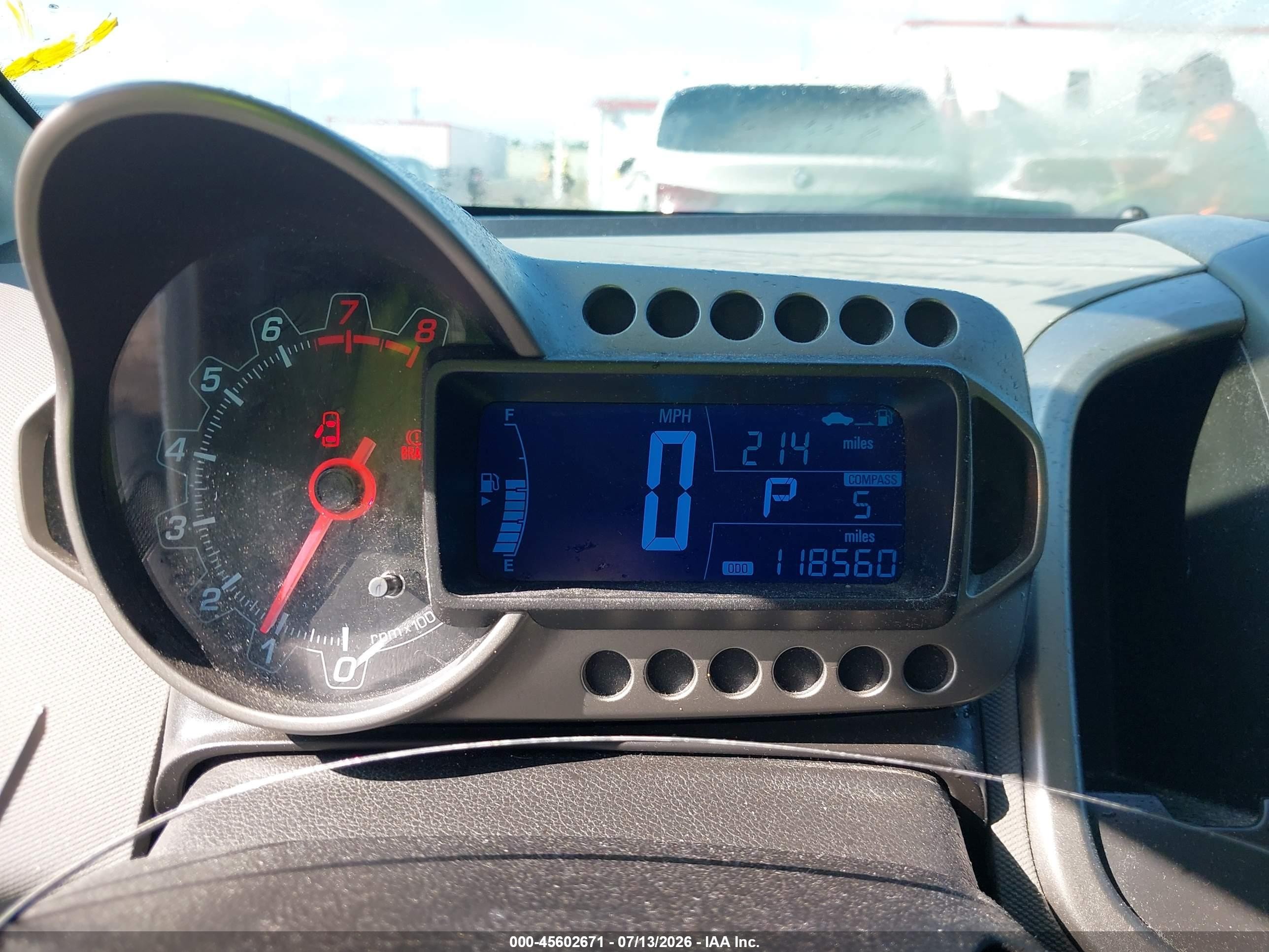 2014 Chevrolet Sonic Lt Auto Белый vin: 1G1JC5SH9E4103003