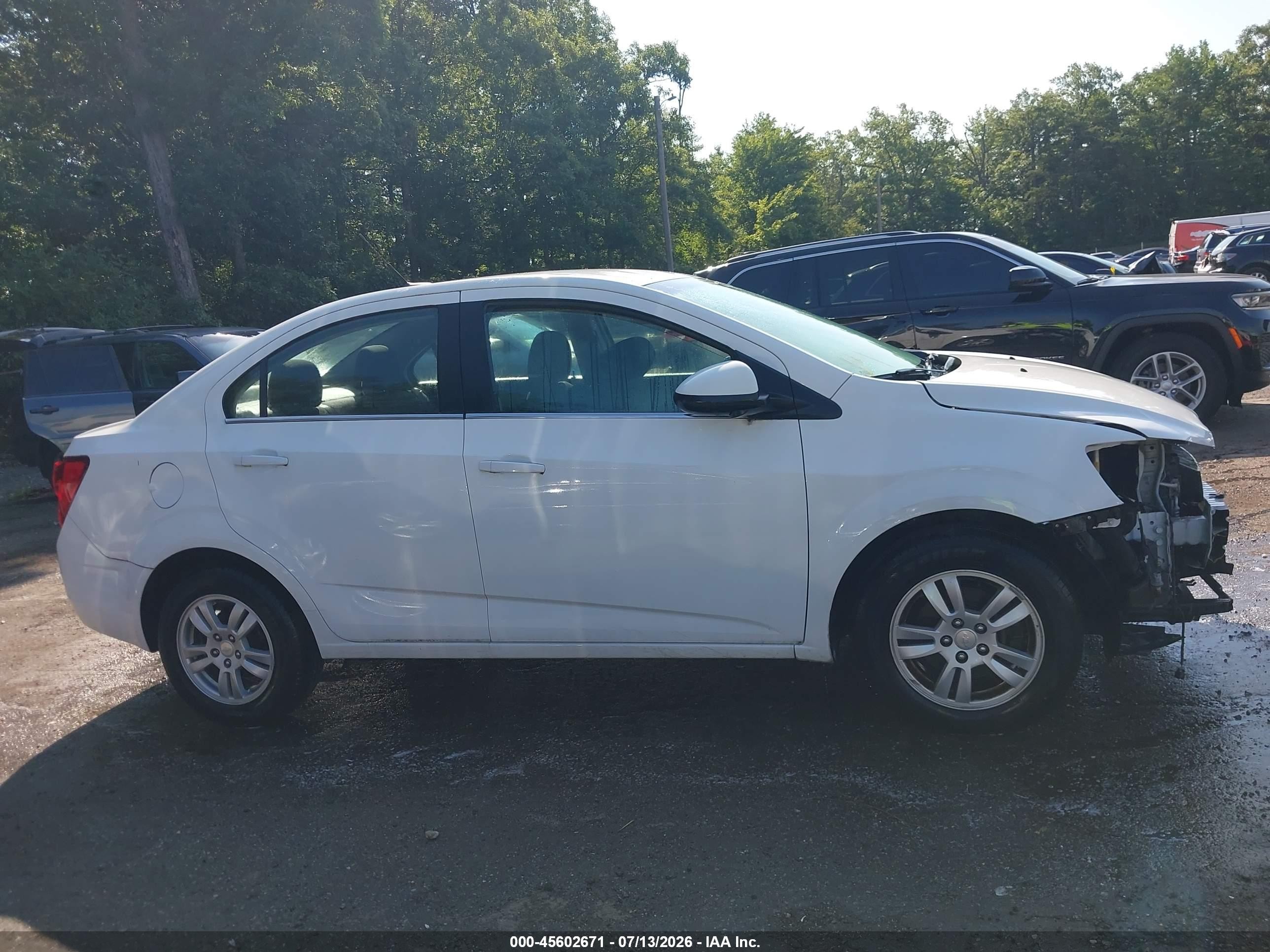 2014 Chevrolet Sonic Lt Auto Белый vin: 1G1JC5SH9E4103003