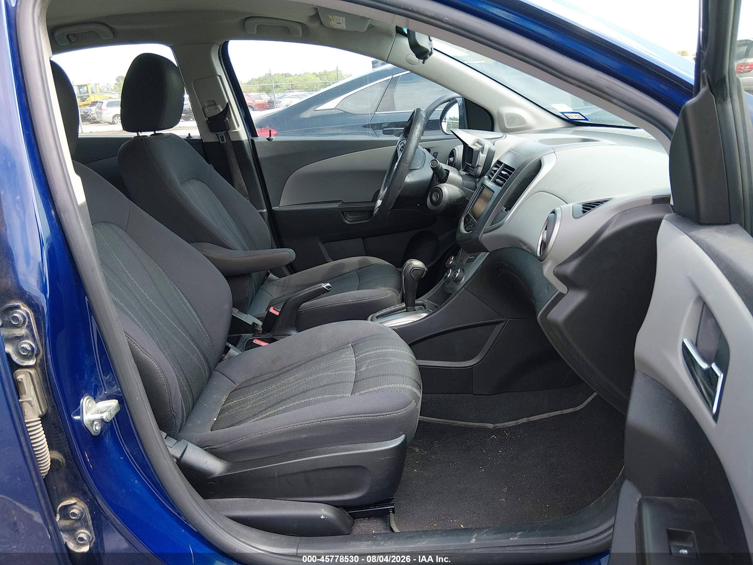 2014 Chevrolet Sonic Lt Auto Синий vin: 1G1JC5SH9E4143520