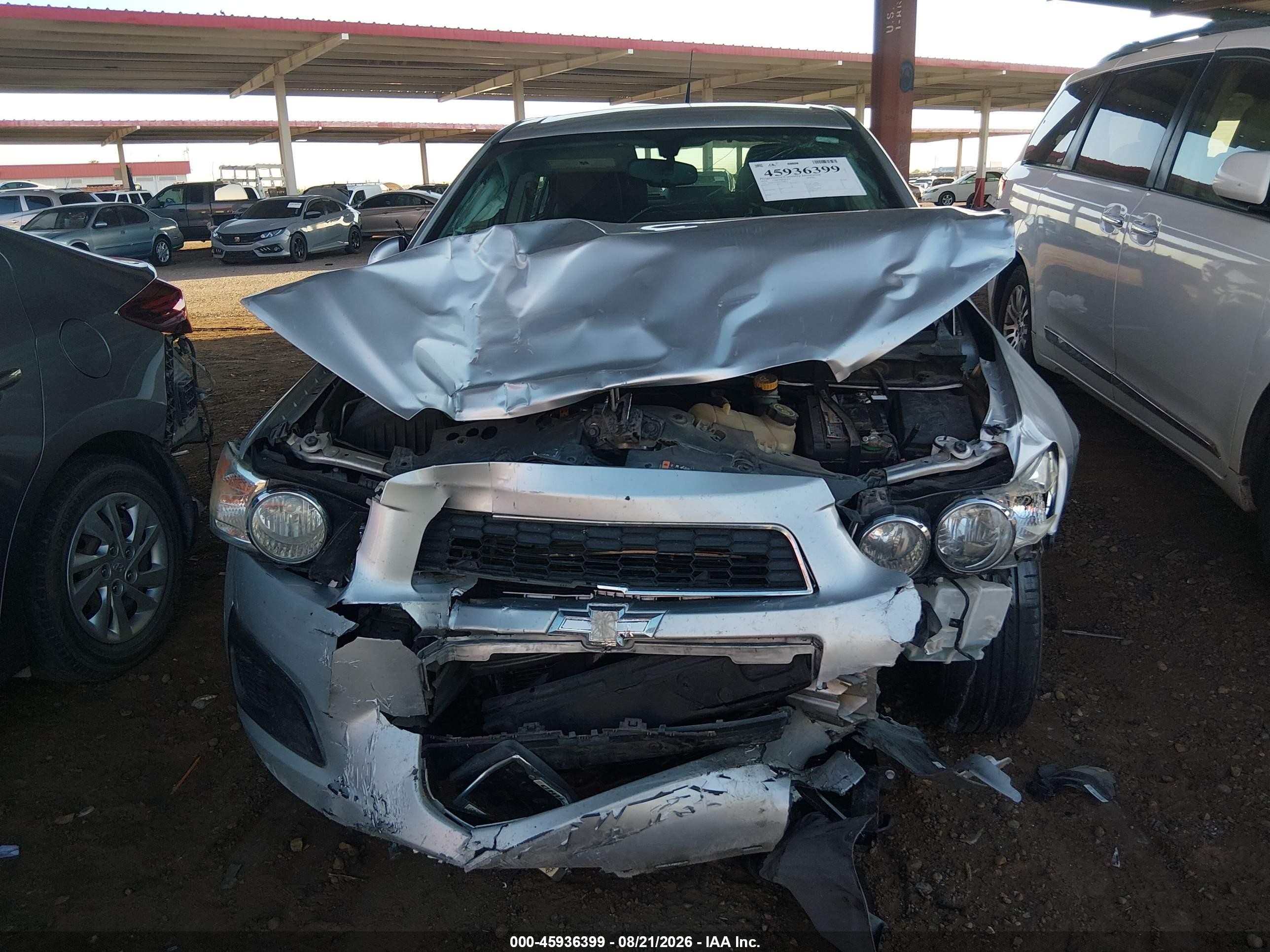2014 Chevrolet Sonic Lt Auto Silver vin: 1G1JC5SH9E4200671