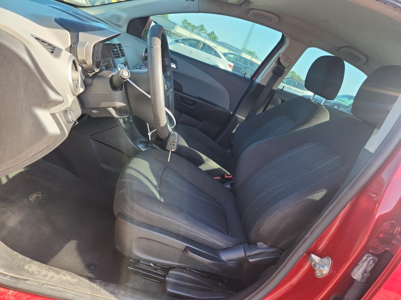 2015 Chevrolet Sonic Lt Красный vin: 1G1JC5SH9F4117680