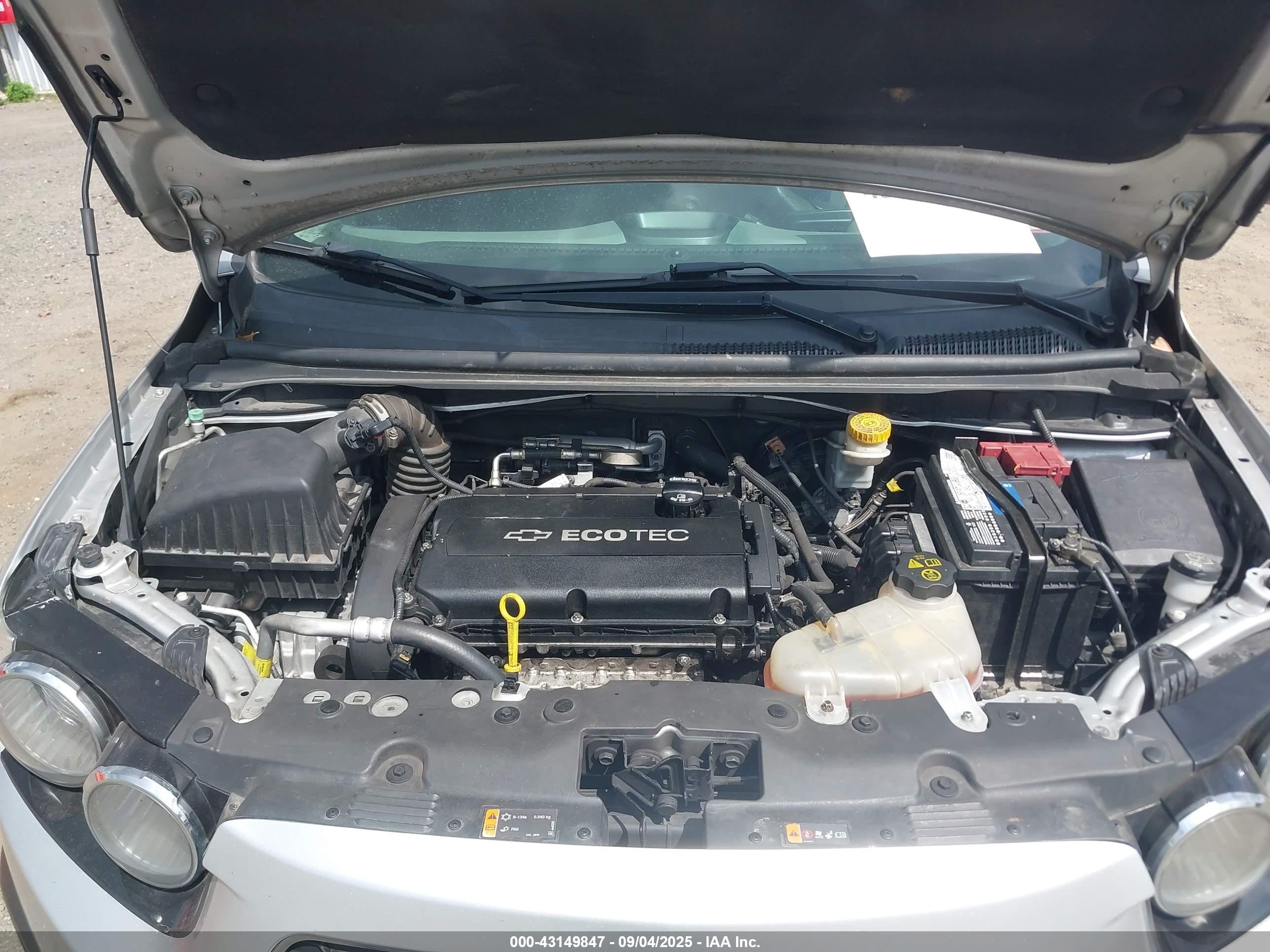 2015 Chevrolet Sonic Lt Auto Silver vin: 1G1JC5SH9F4158259
