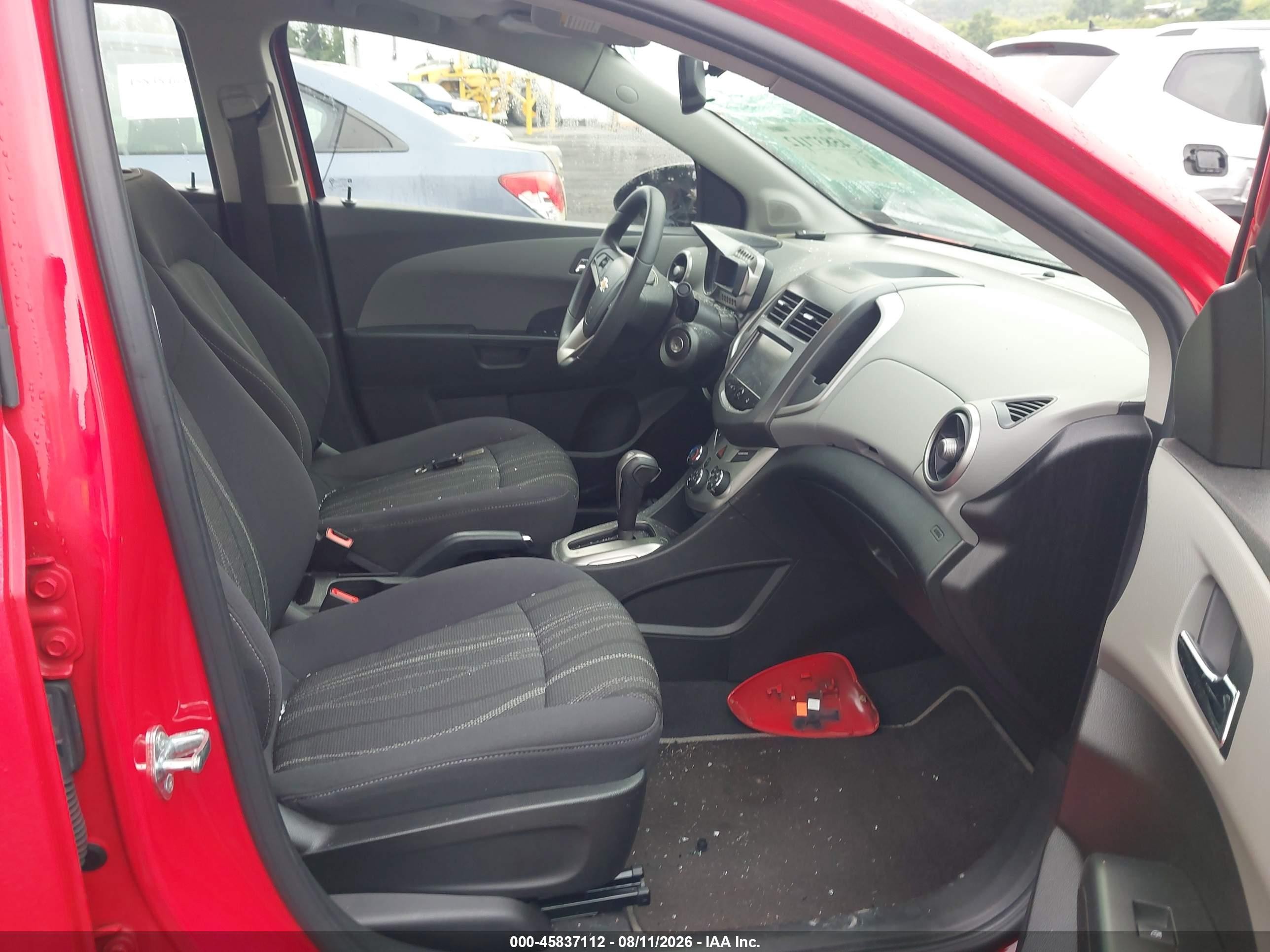 2015 Chevrolet Sonic Lt Auto Красный vin: 1G1JC5SH9F4173750