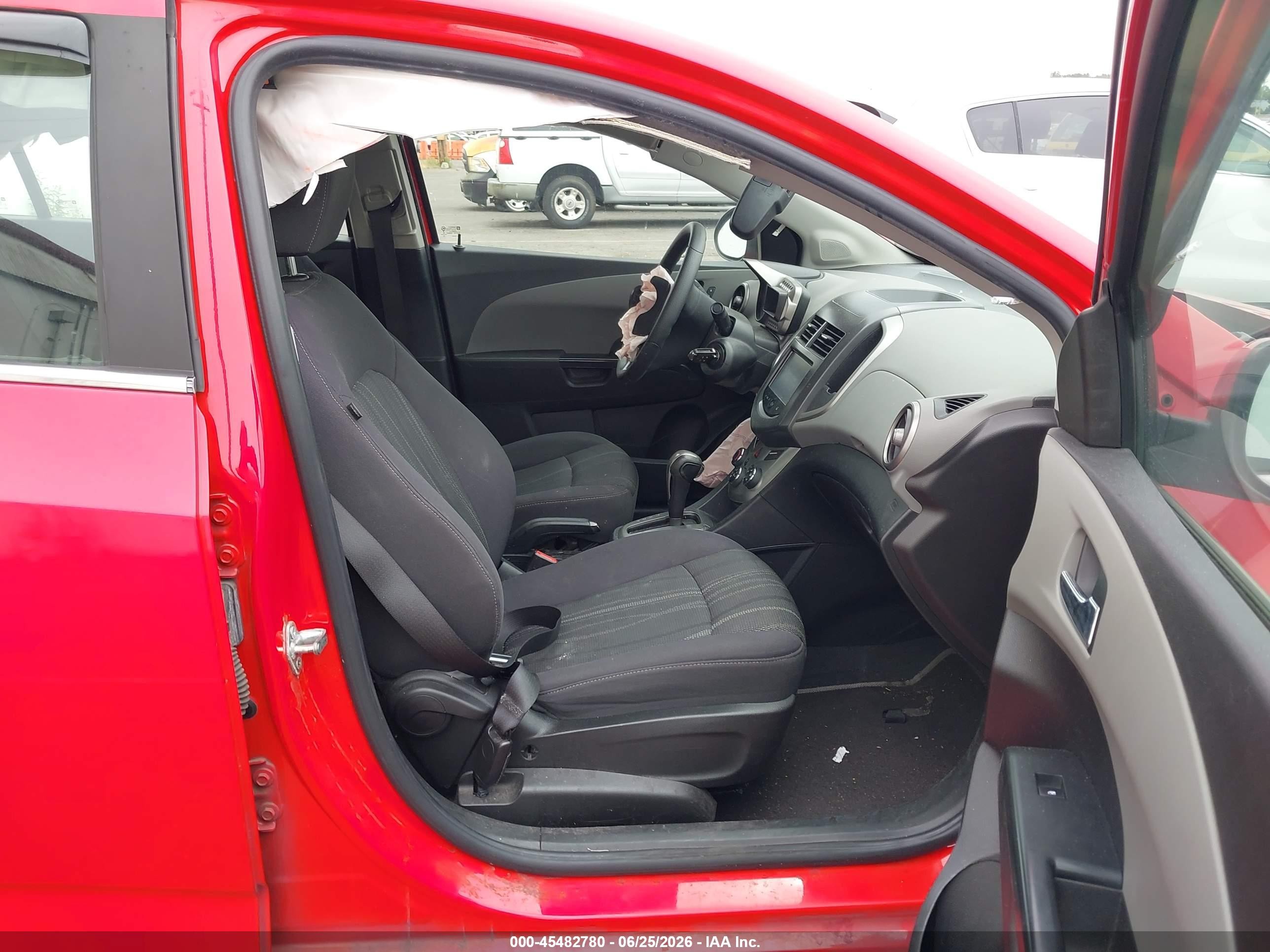 2015 Chevrolet Sonic Lt Auto Red vin: 1G1JC5SH9F4183856