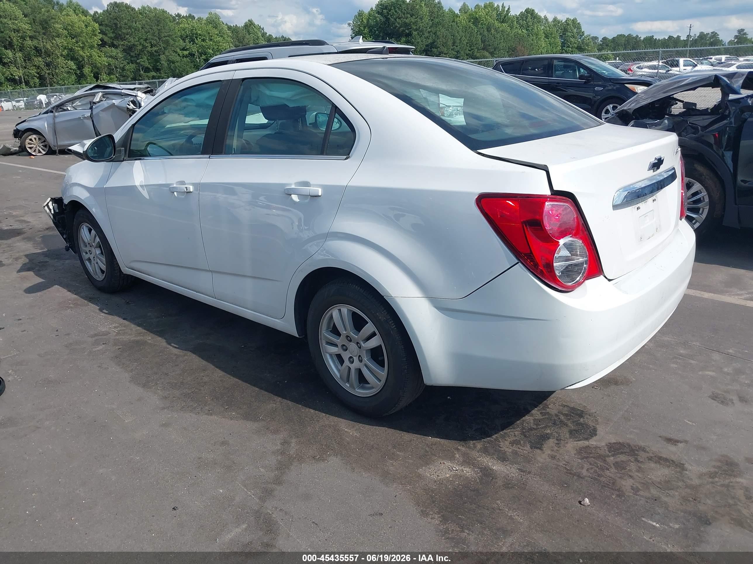2013 Chevrolet Sonic Lt Auto Белый vin: 1G1JC5SHXD4142584