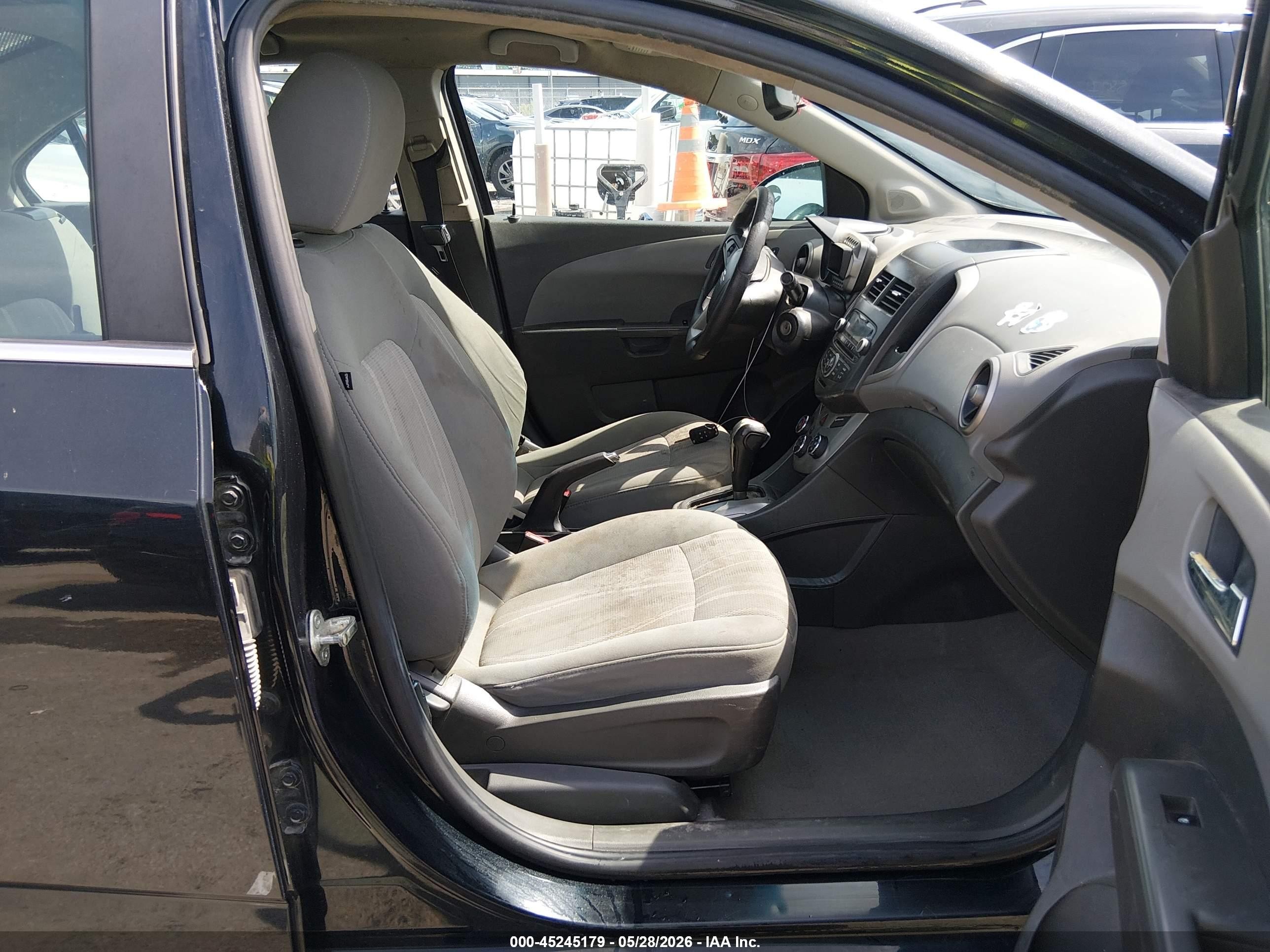 2014 Chevrolet Sonic Lt Auto Black vin: 1G1JC5SHXE4146037