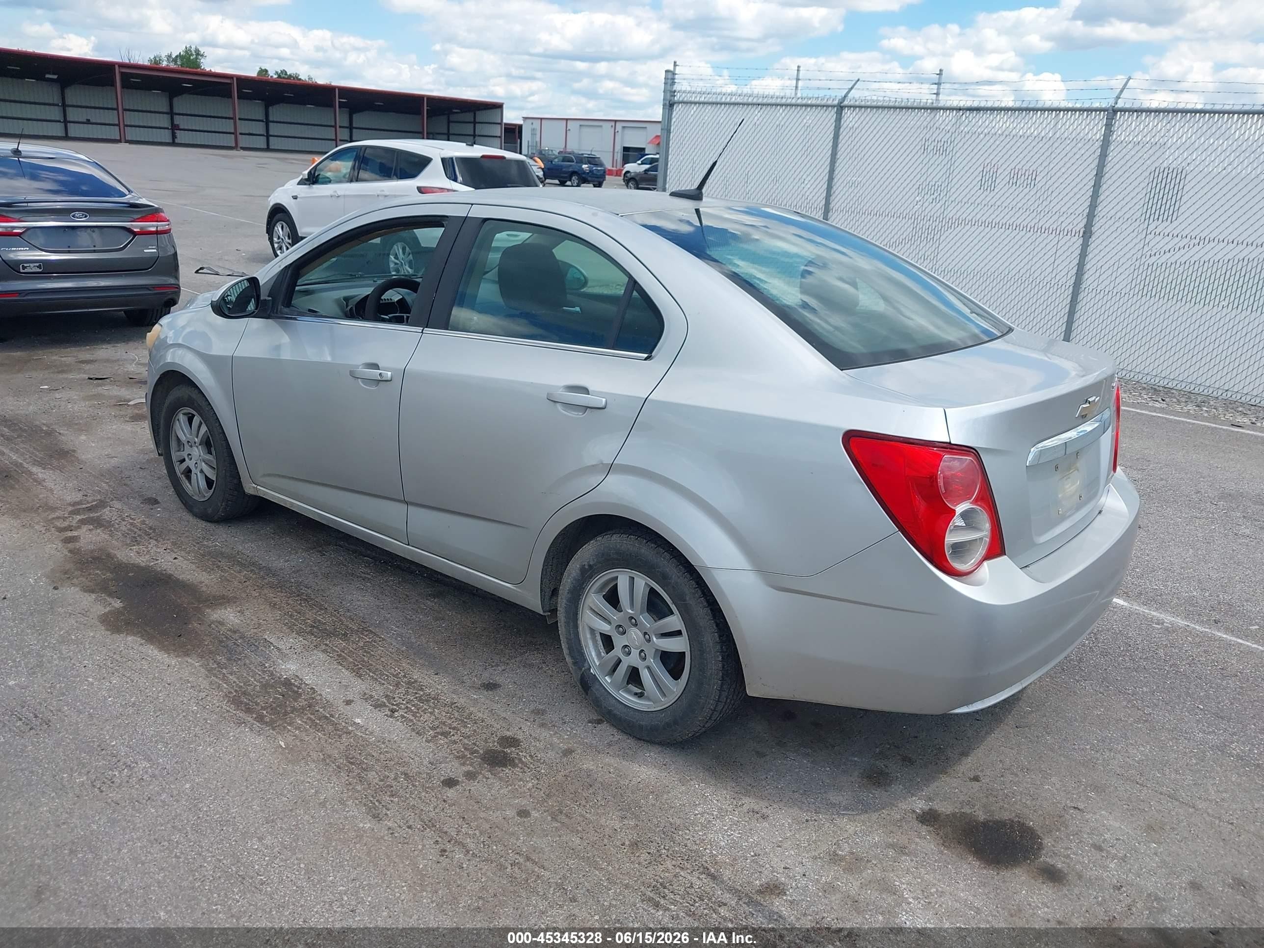 2014 Chevrolet Sonic Lt Auto Silver vin: 1G1JC5SHXE4174405