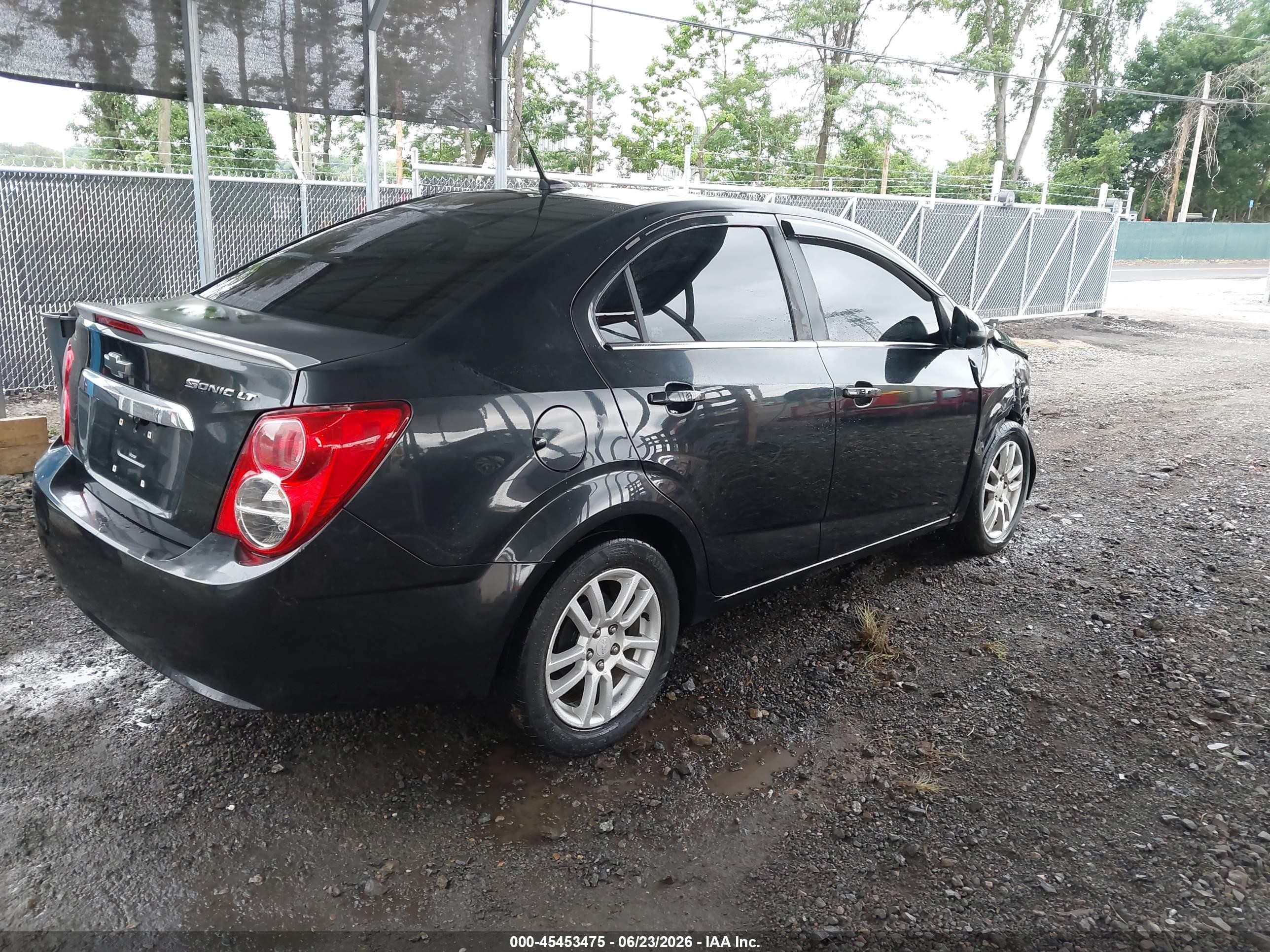 2014 Chevrolet Sonic Lt Auto Black vin: 1G1JC5SHXE4178745