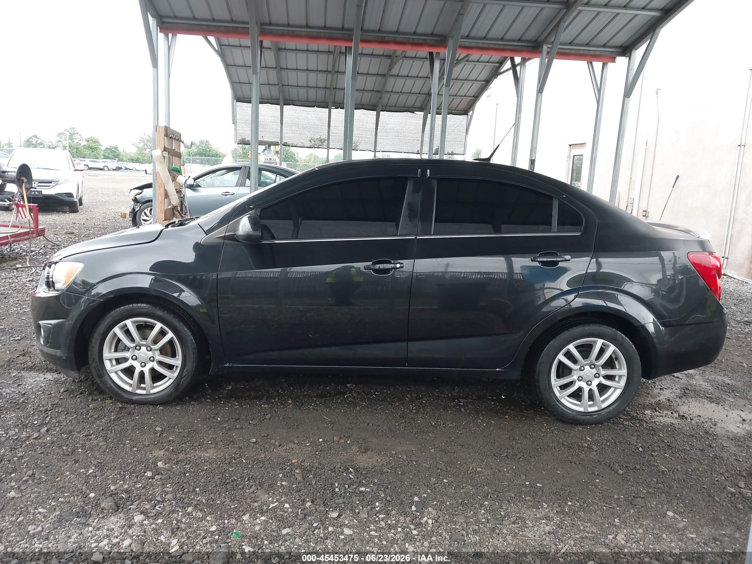 2014 Chevrolet Sonic Lt Auto Black vin: 1G1JC5SHXE4178745
