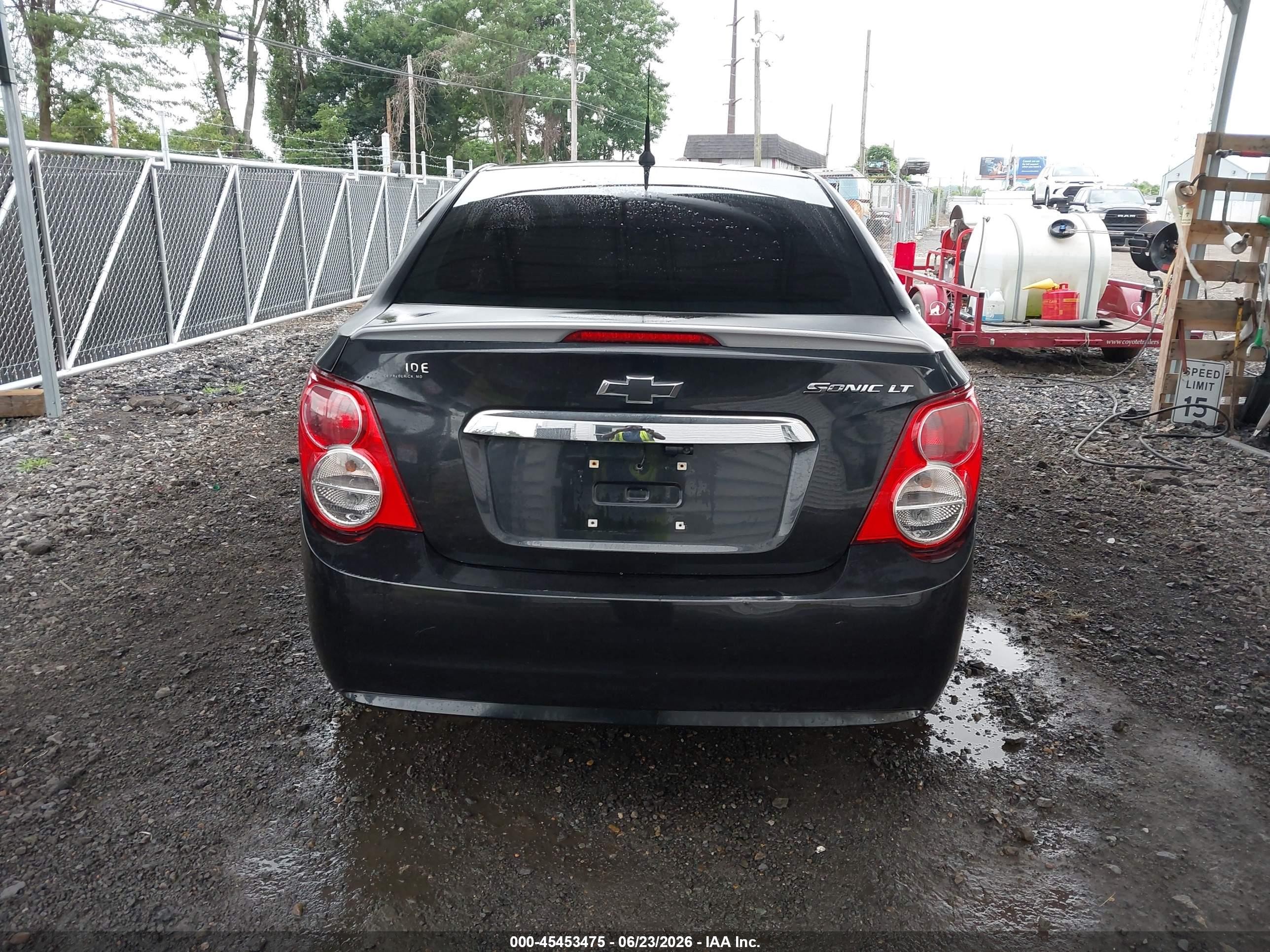 2014 Chevrolet Sonic Lt Auto Black vin: 1G1JC5SHXE4178745
