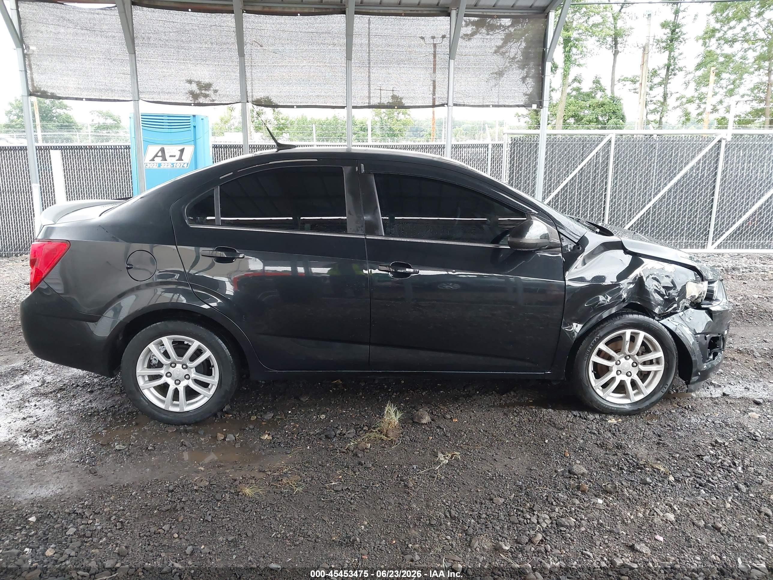 2014 Chevrolet Sonic Lt Auto Black vin: 1G1JC5SHXE4178745