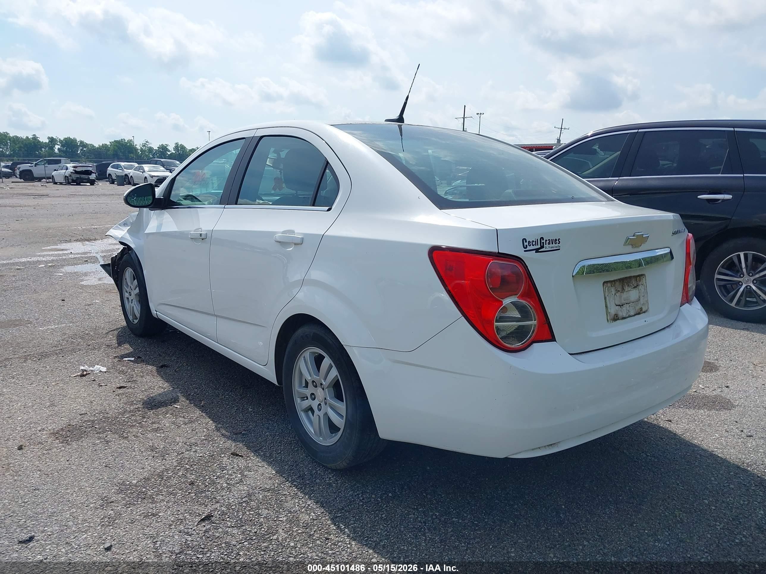 2014 Chevrolet Sonic Lt Auto Белый vin: 1G1JC5SHXE4206835