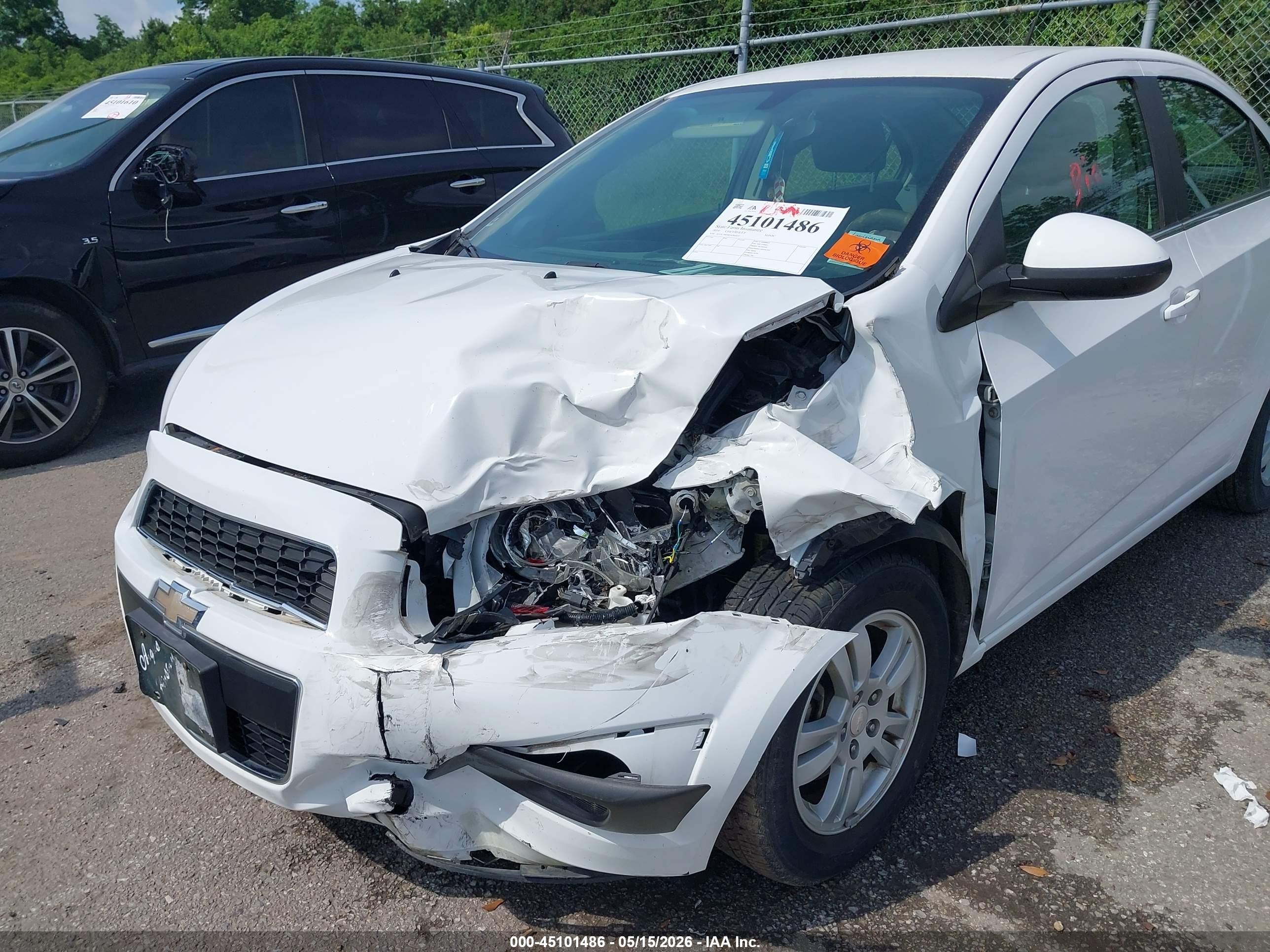 2014 Chevrolet Sonic Lt Auto Белый vin: 1G1JC5SHXE4206835