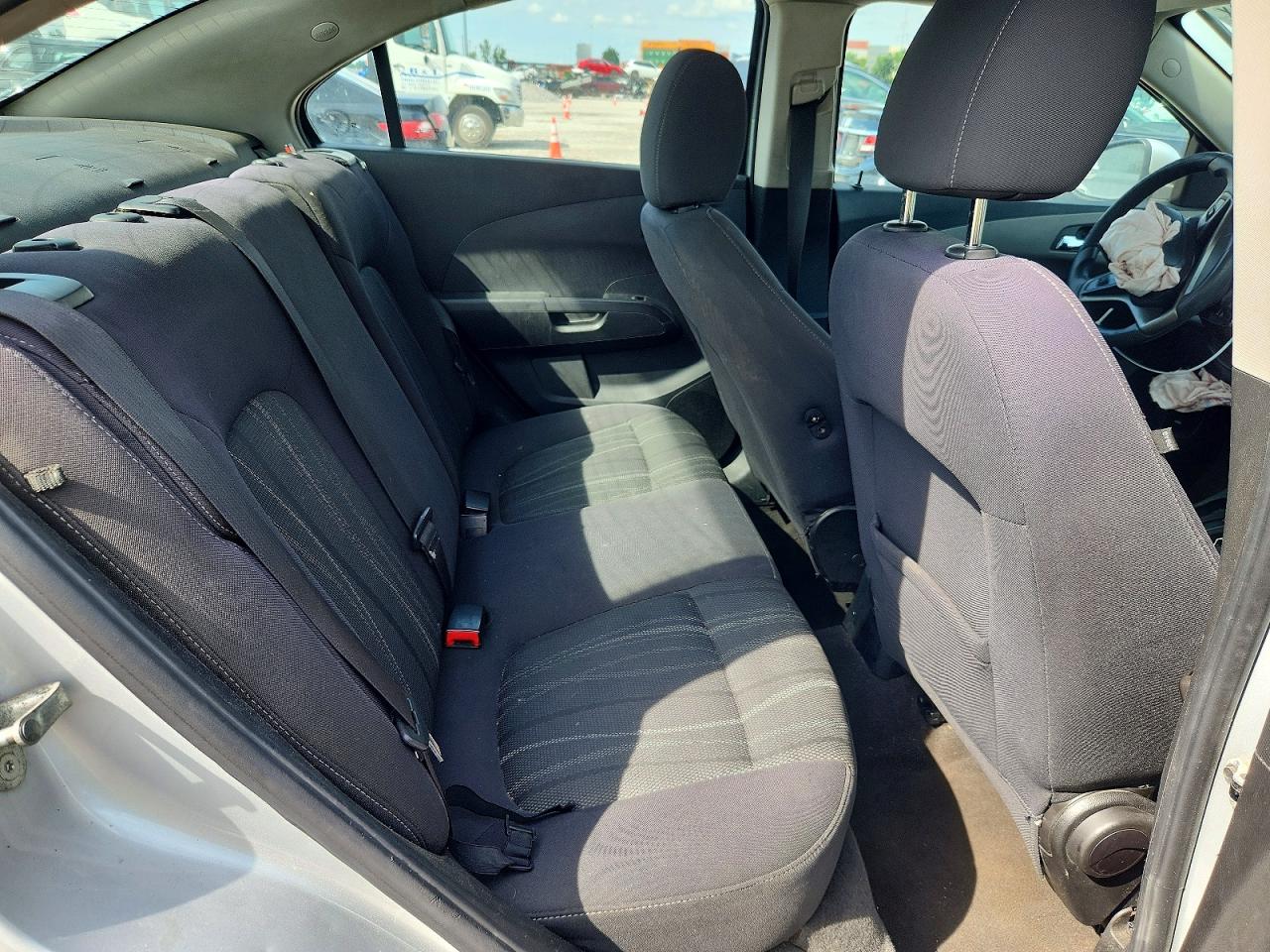 2014 Chevrolet Sonic Lt Silver vin: 1G1JC5SHXE4243190