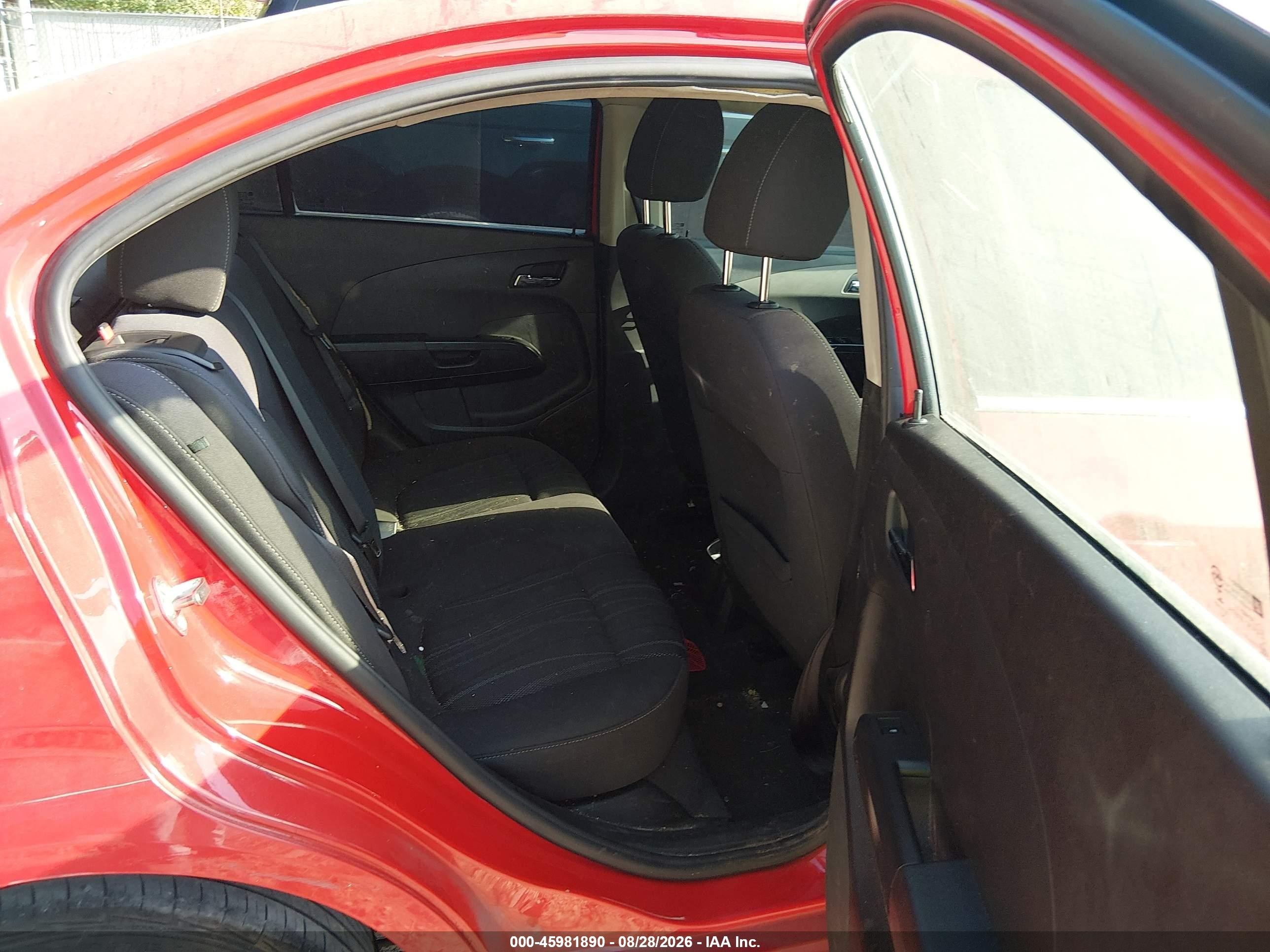 2015 Chevrolet Sonic Lt Auto Red vin: 1G1JC5SHXF4110513