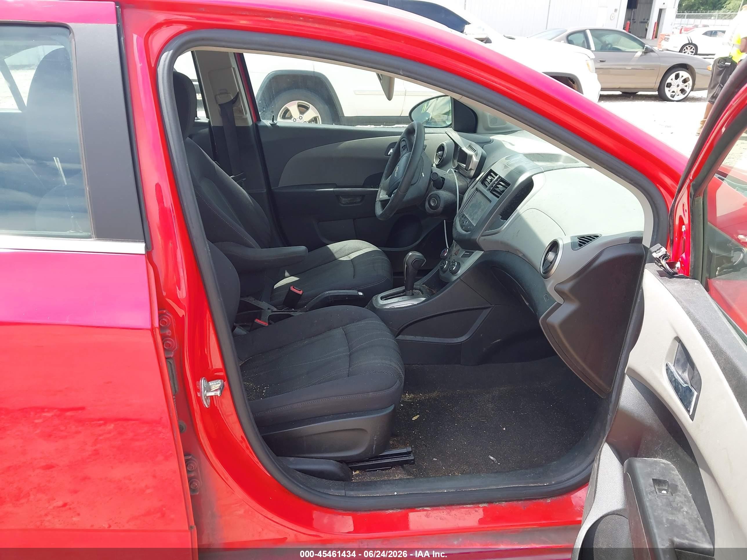 2015 Chevrolet Sonic Lt Auto Red vin: 1G1JC5SHXF4155497