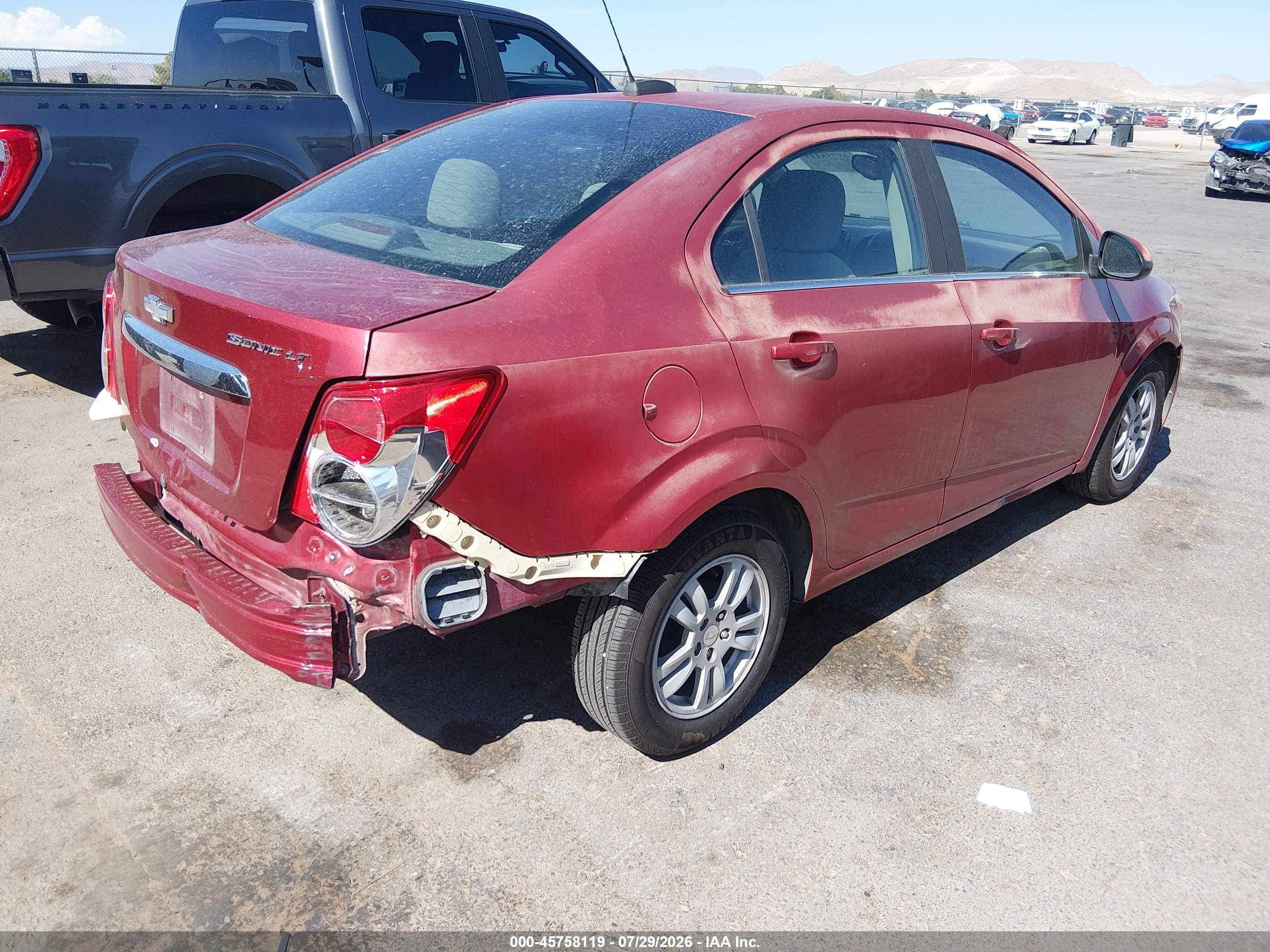2015 Chevrolet Sonic Lt Auto Red vin: 1G1JC5SHXF4161557