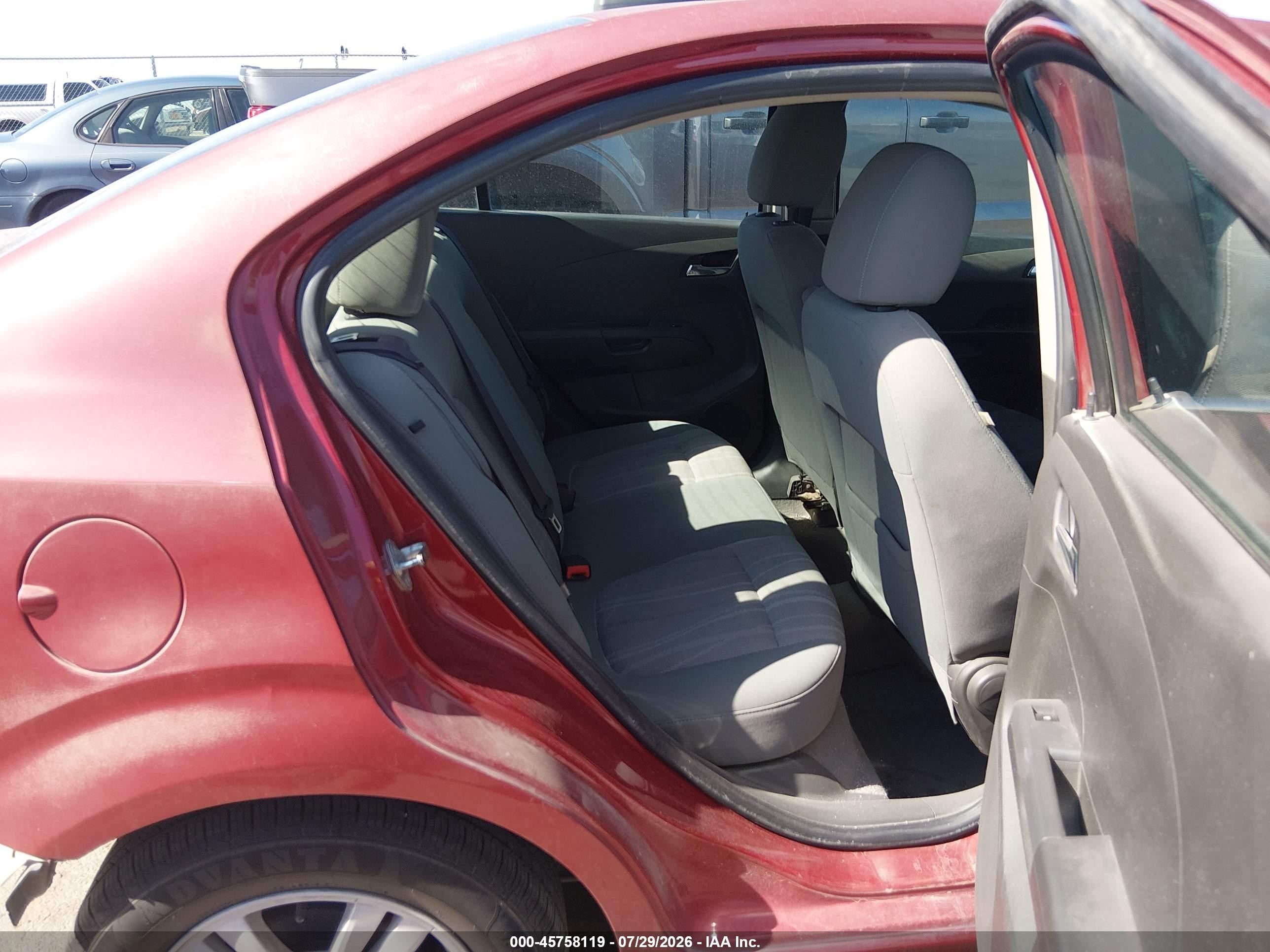 2015 Chevrolet Sonic Lt Auto Red vin: 1G1JC5SHXF4161557