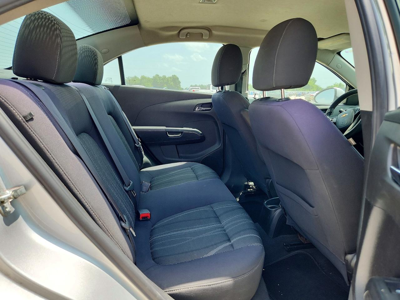 2015 Chevrolet Sonic Lt Silver vin: 1G1JC5SHXF4167164