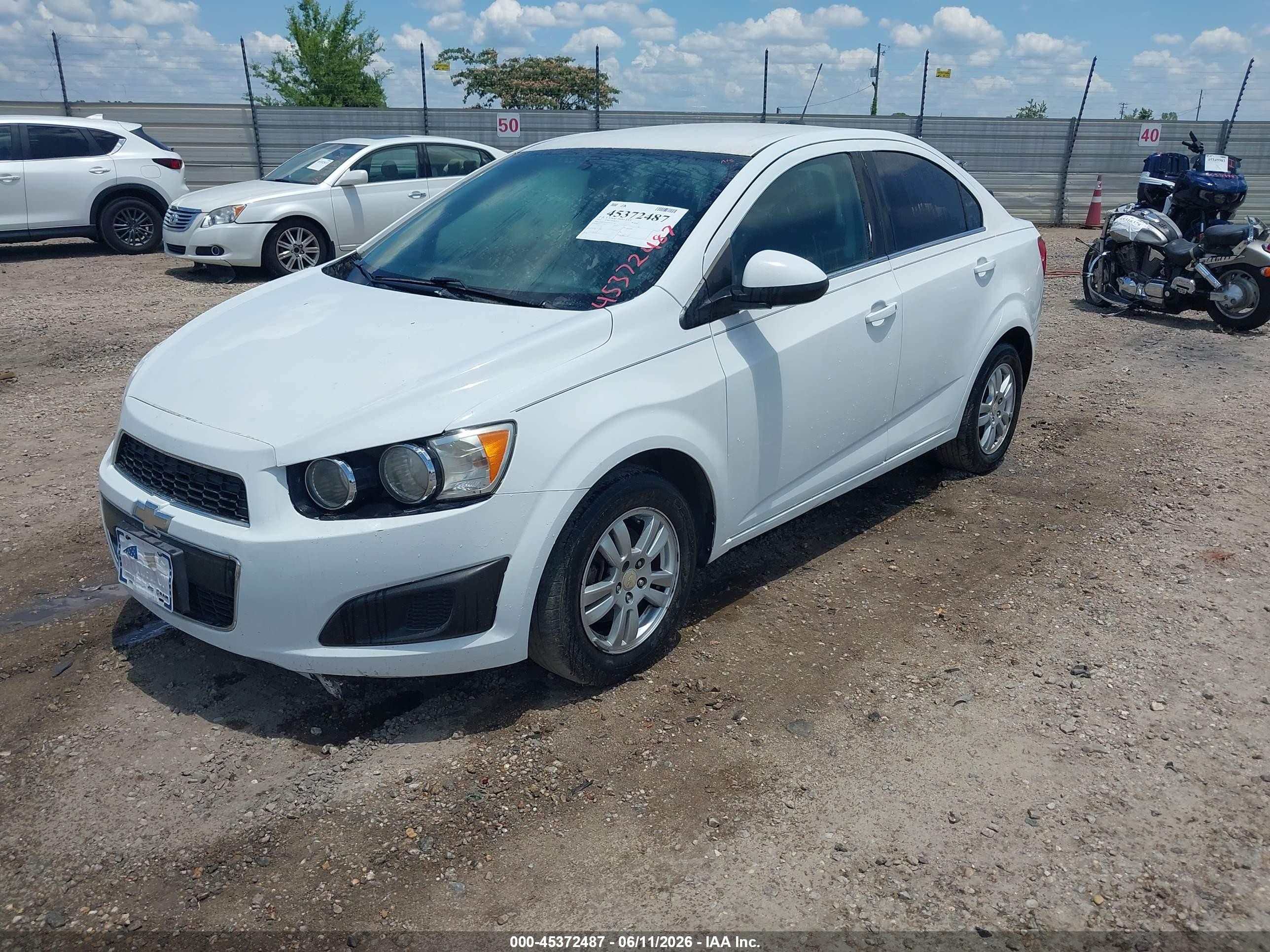 2016 Chevrolet Sonic Lt Auto White vin: 1G1JC5SHXG4169126