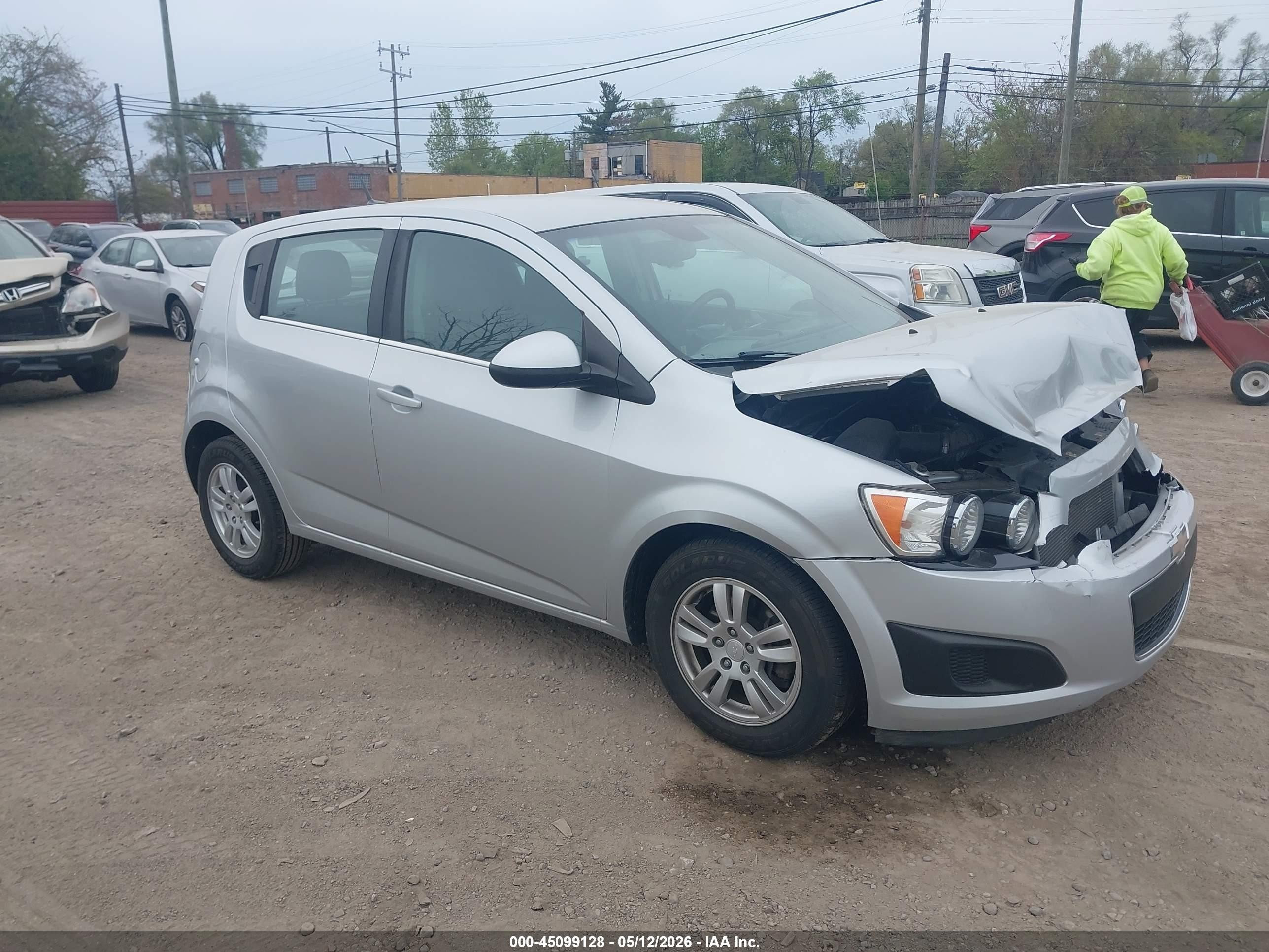 2013 Chevrolet Sonic Lt Auto Silver vin: 1G1JC6SB2D4129233