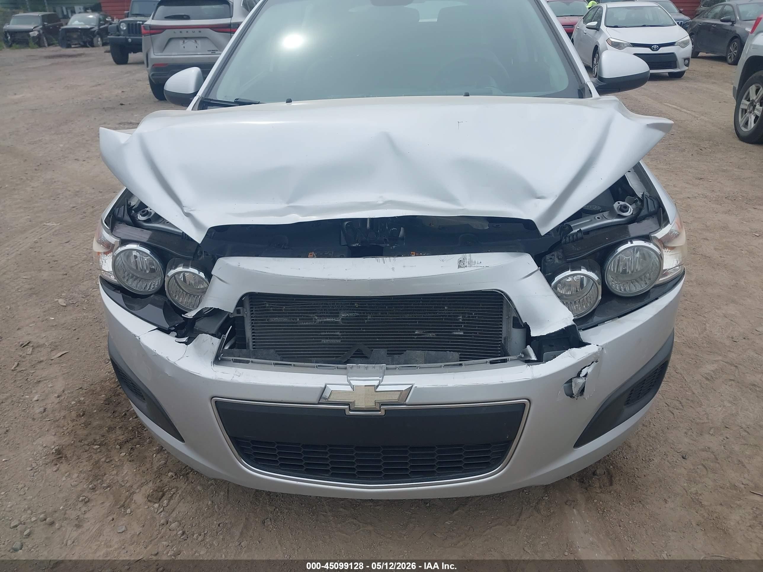 2013 Chevrolet Sonic Lt Auto Silver vin: 1G1JC6SB2D4129233