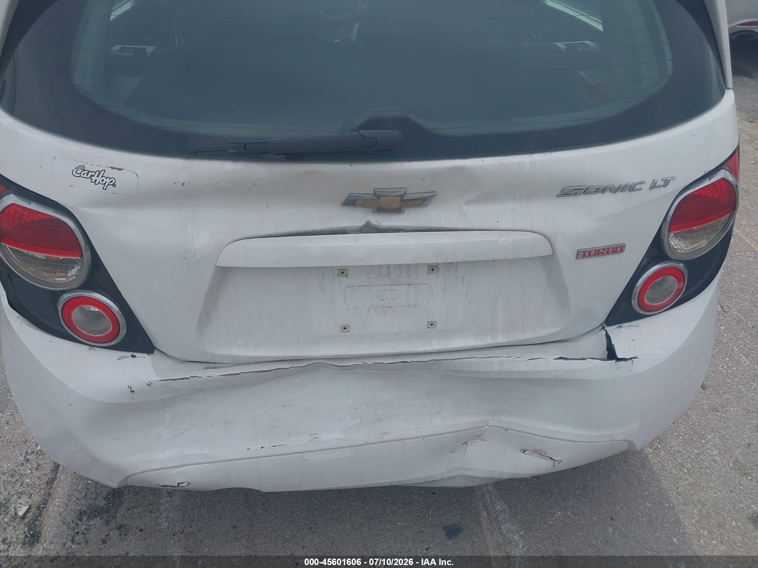 2015 Chevrolet Sonic Lt Auto White vin: 1G1JC6SB2F4170965