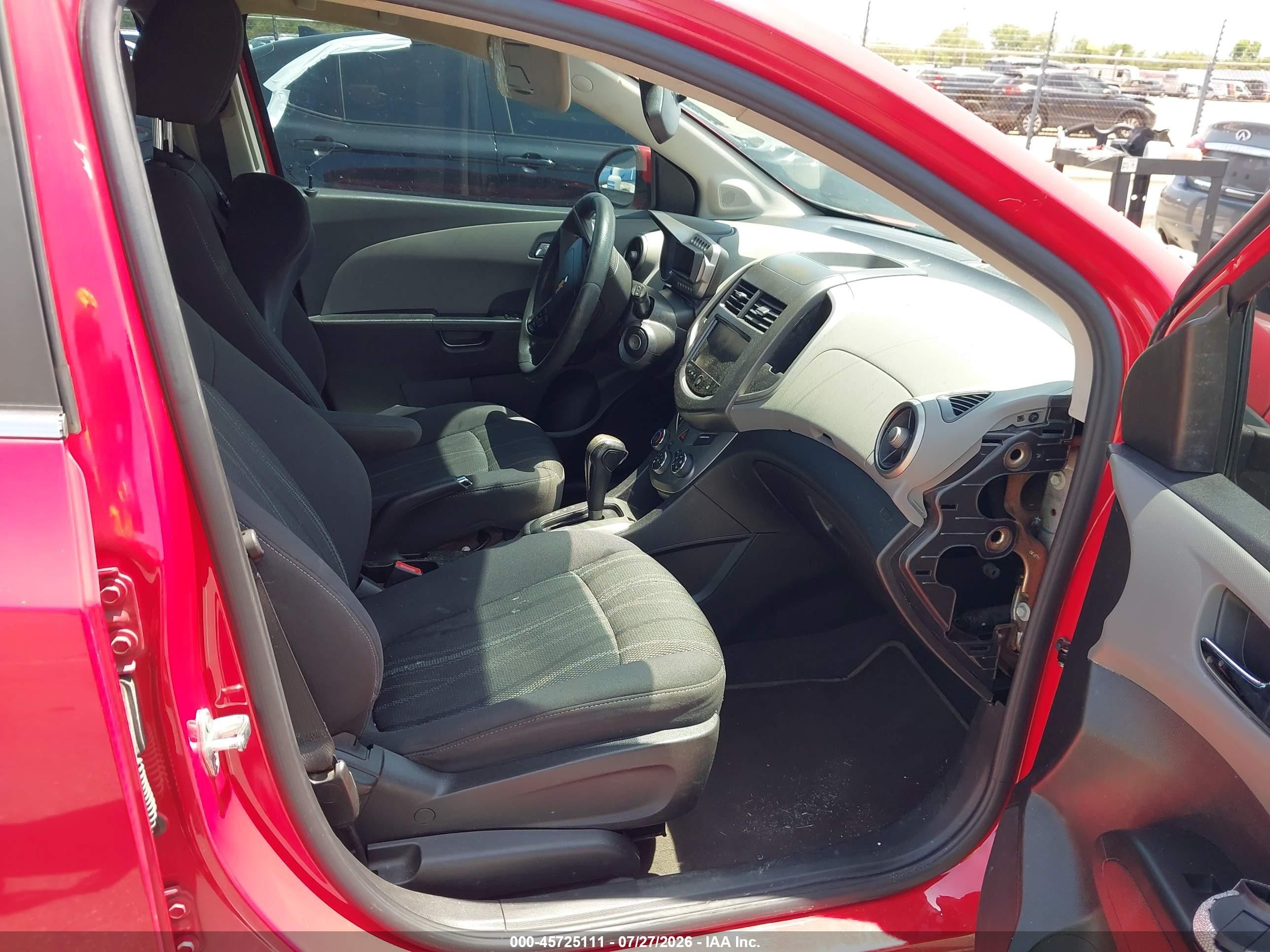 2015 Chevrolet Sonic Lt Auto Red vin: 1G1JC6SB2F4175745