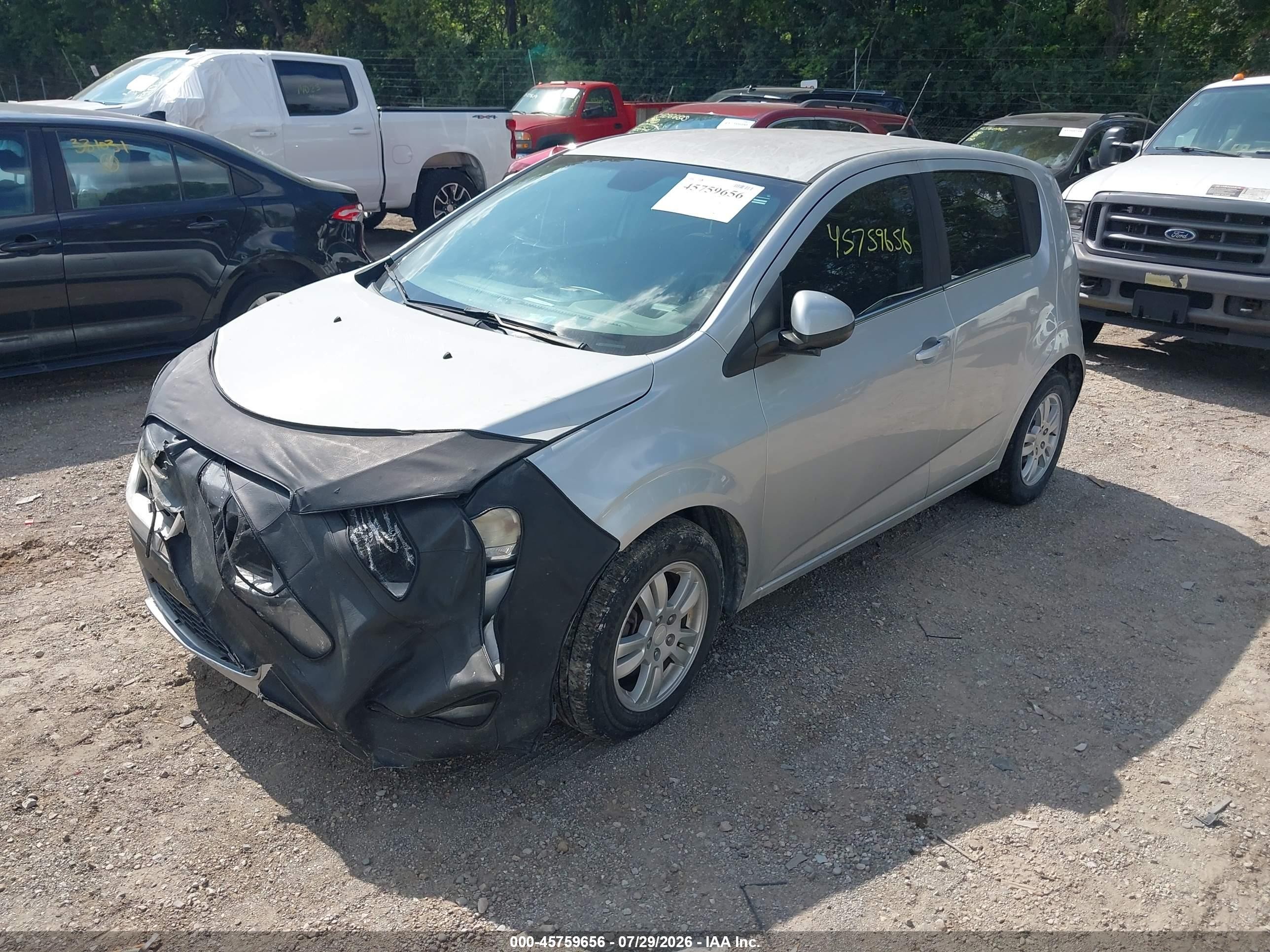 2013 Chevrolet Sonic Lt Auto Серебряный vin: 1G1JC6SB3D4143870