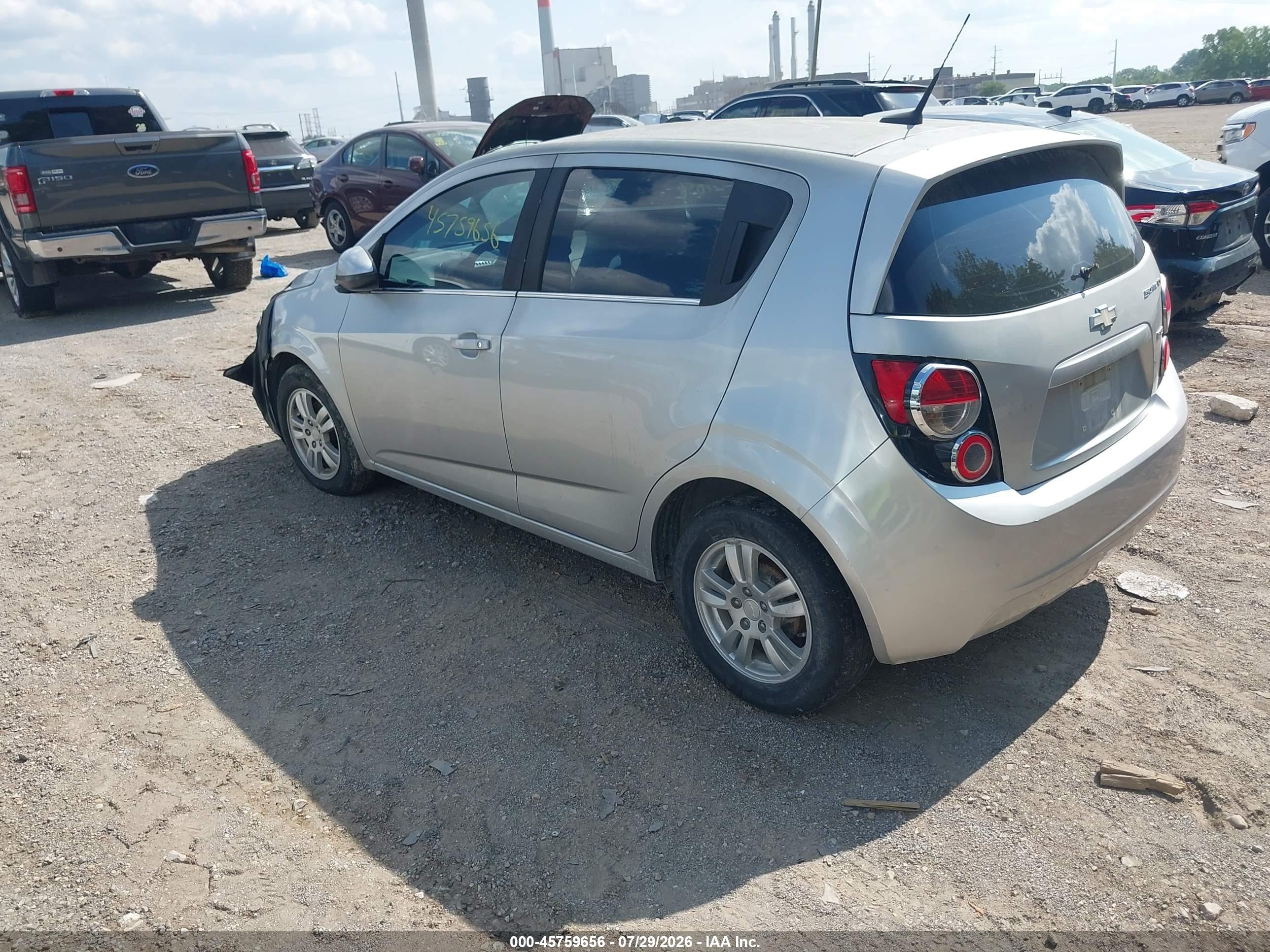 2013 Chevrolet Sonic Lt Auto Серебряный vin: 1G1JC6SB3D4143870