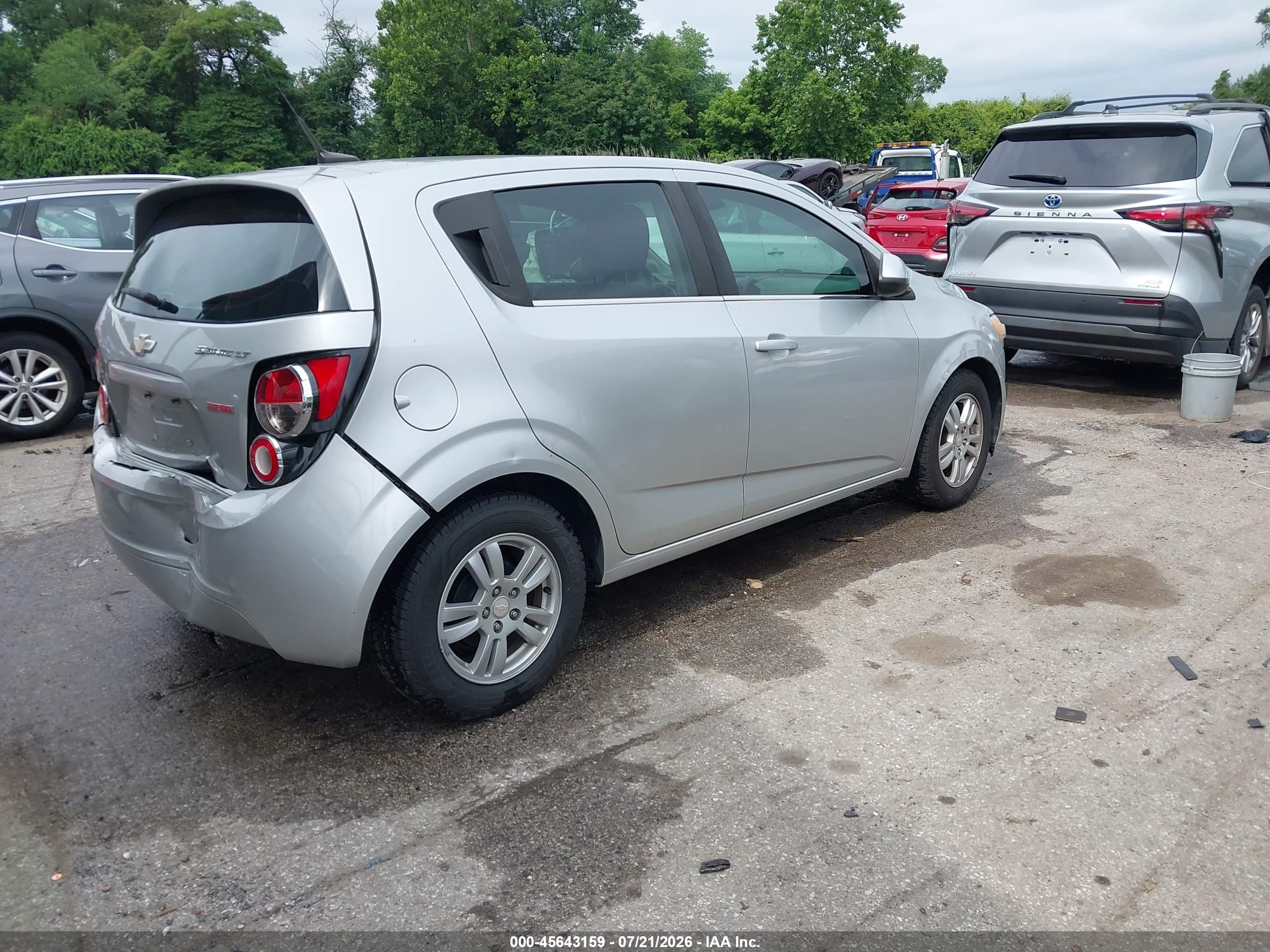 2013 Chevrolet Sonic Lt Auto Silver vin: 1G1JC6SB4D4101563