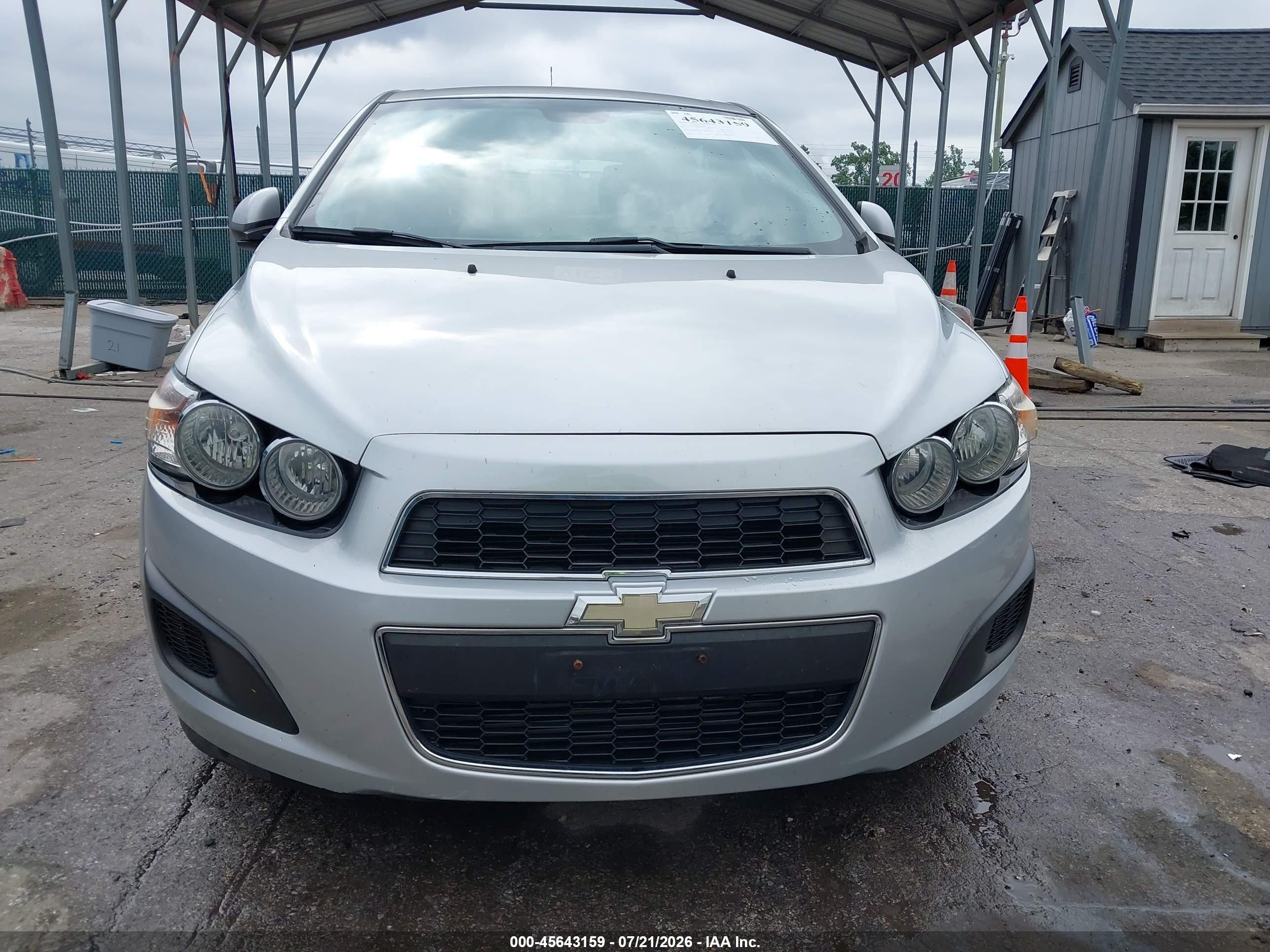 2013 Chevrolet Sonic Lt Auto Silver vin: 1G1JC6SB4D4101563