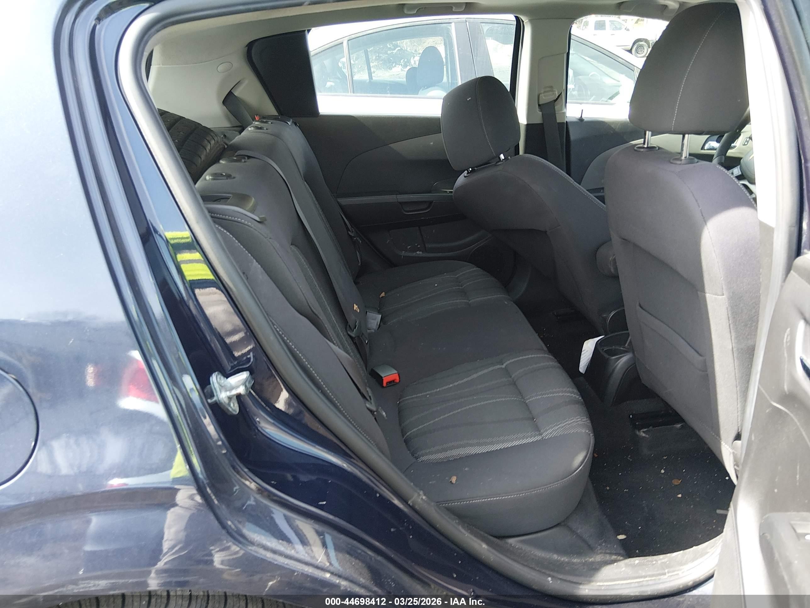 2015 Chevrolet Sonic Lt Auto Blue vin: 1G1JC6SB4F4161538