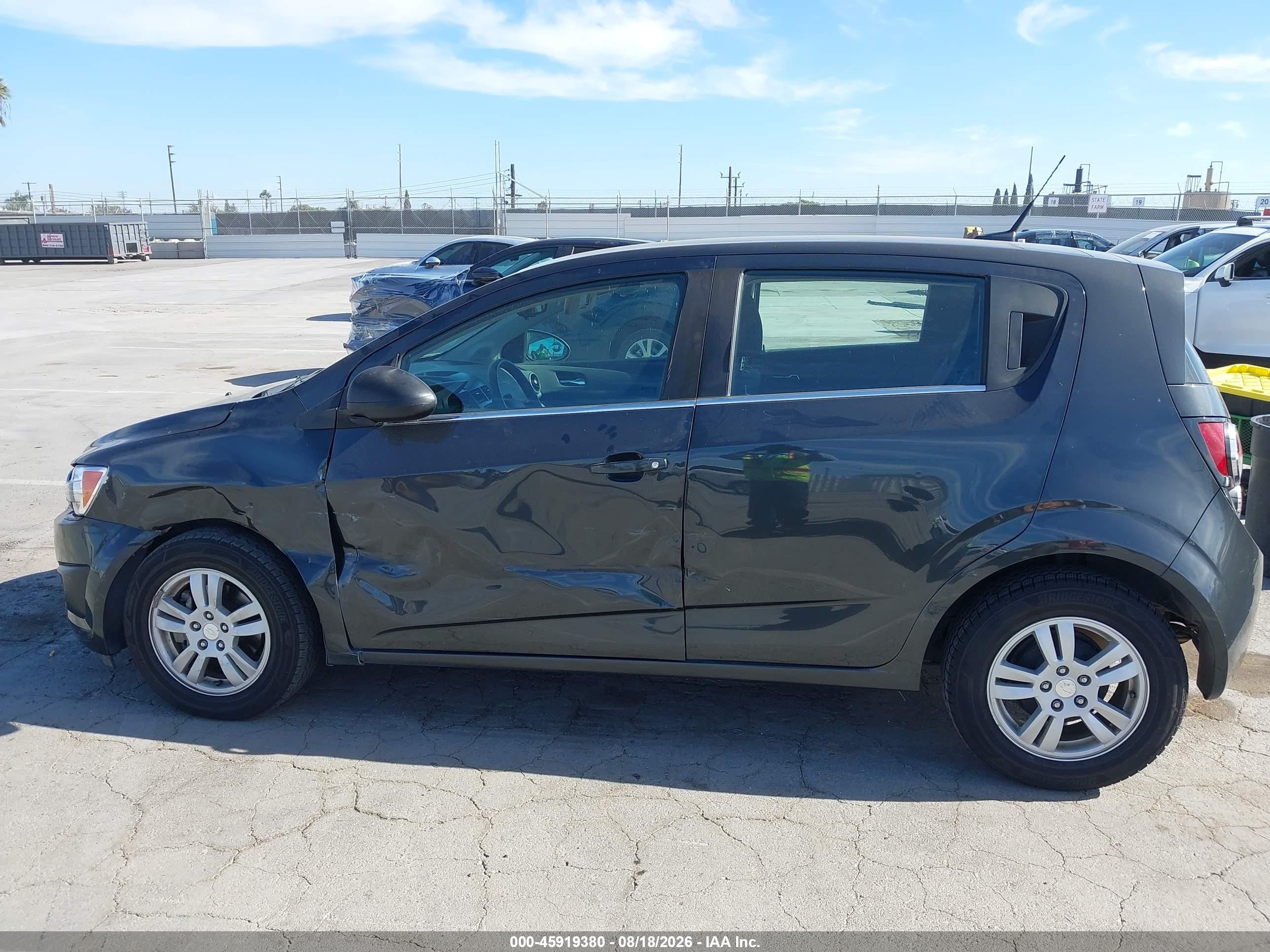 2014 Chevrolet Sonic Lt Auto Gray vin: 1G1JC6SB5E4232793