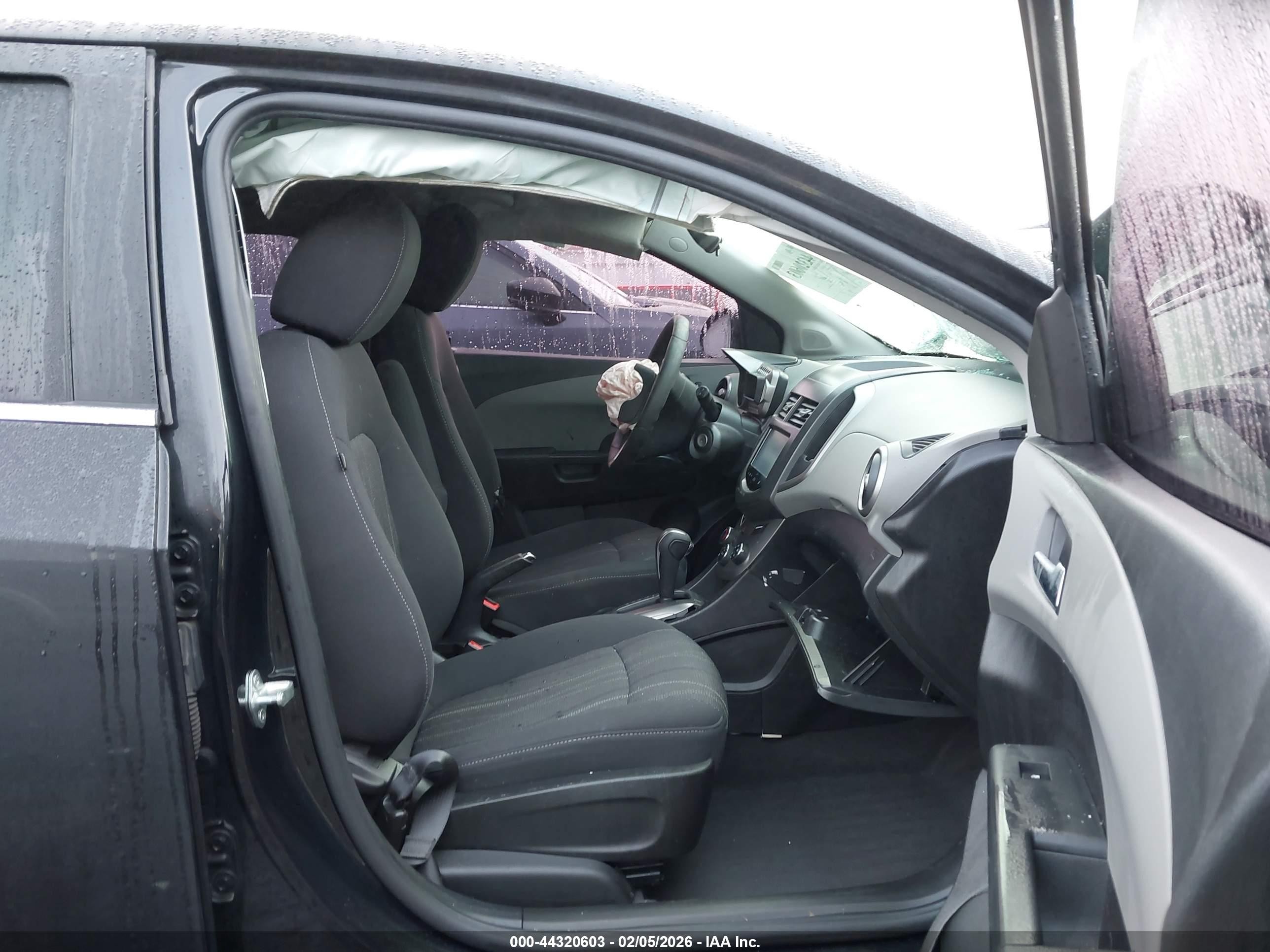 2015 Chevrolet Sonic Lt Auto Black vin: 1G1JC6SB6F4116827