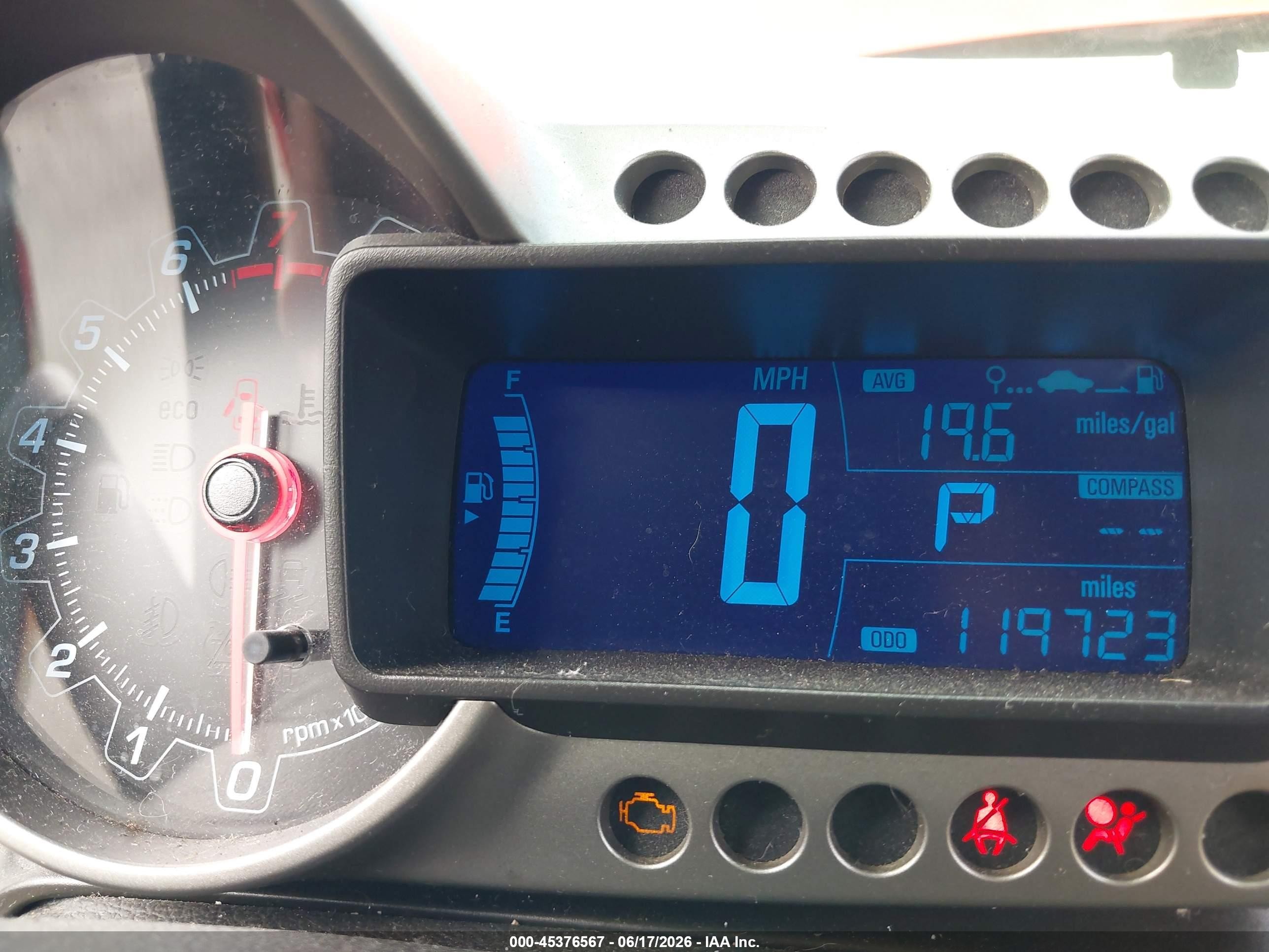 2013 Chevrolet Sonic Lt Auto Оранжевый vin: 1G1JC6SB8D4216683