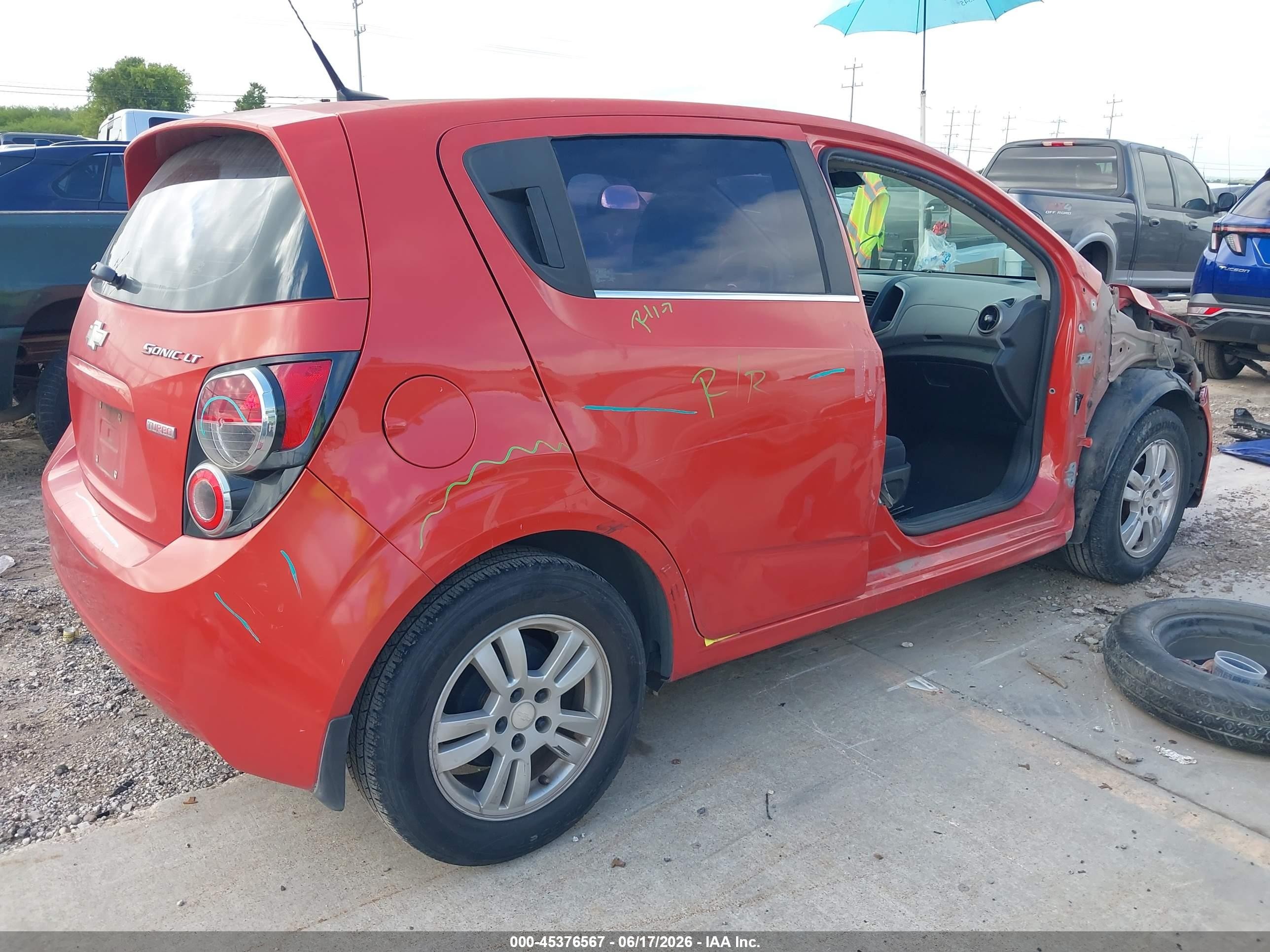 2013 Chevrolet Sonic Lt Auto Оранжевый vin: 1G1JC6SB8D4216683