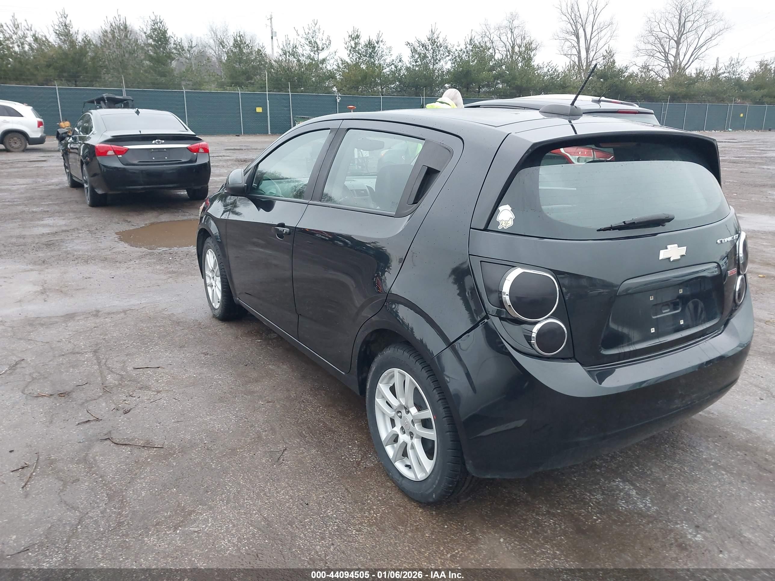 2015 Chevrolet Sonic Lt Auto Black vin: 1G1JC6SB8F4114691
