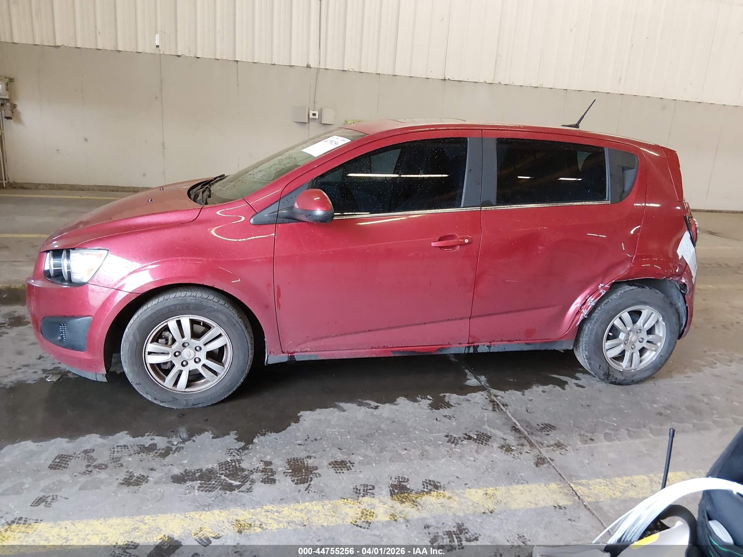 2014 Chevrolet Sonic Lt Auto Burgundy vin: 1G1JC6SBXE4165530