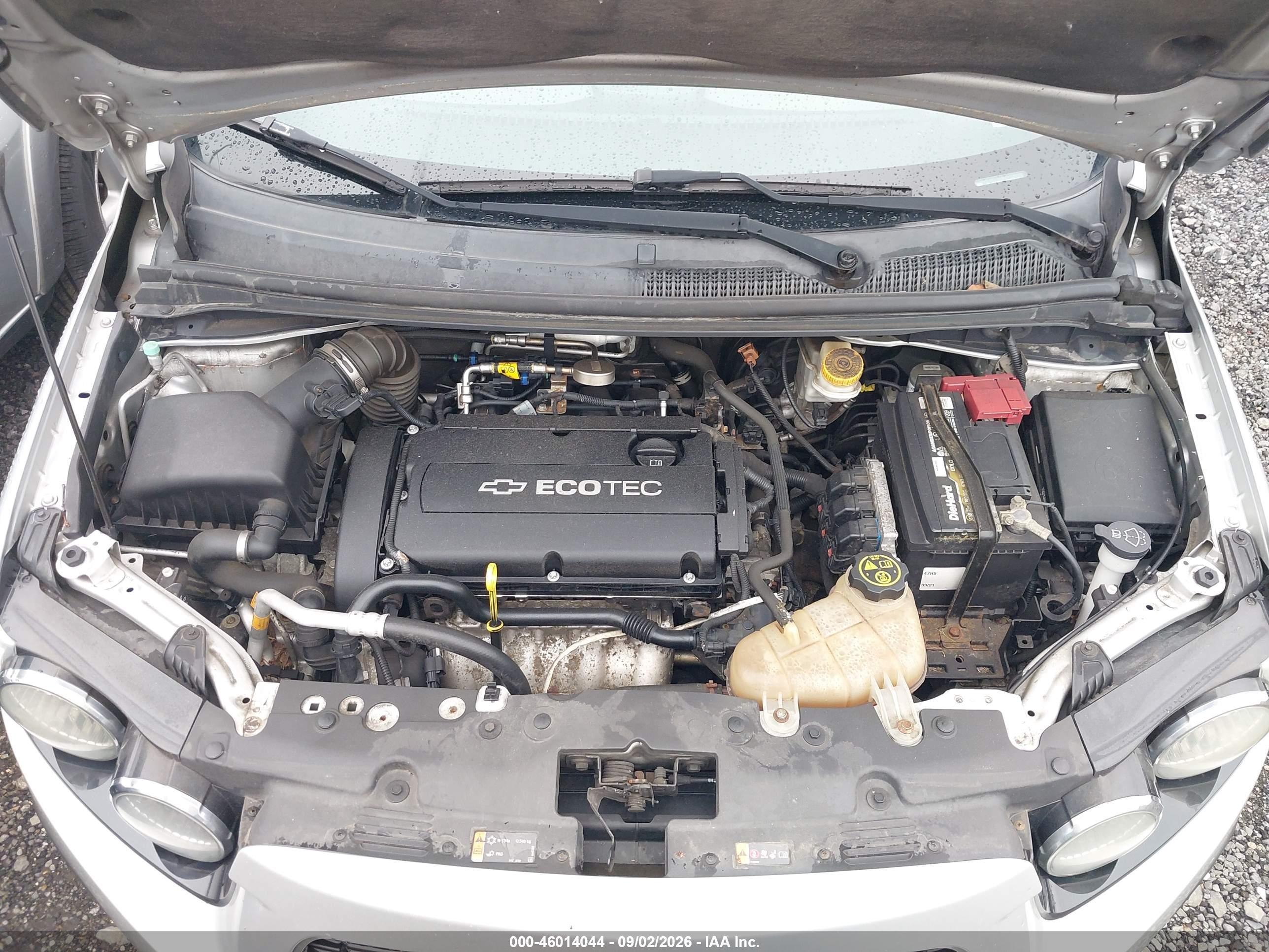 2015 Chevrolet Sonic Lt Auto Серебряный vin: 1G1JC6SG0F4101042