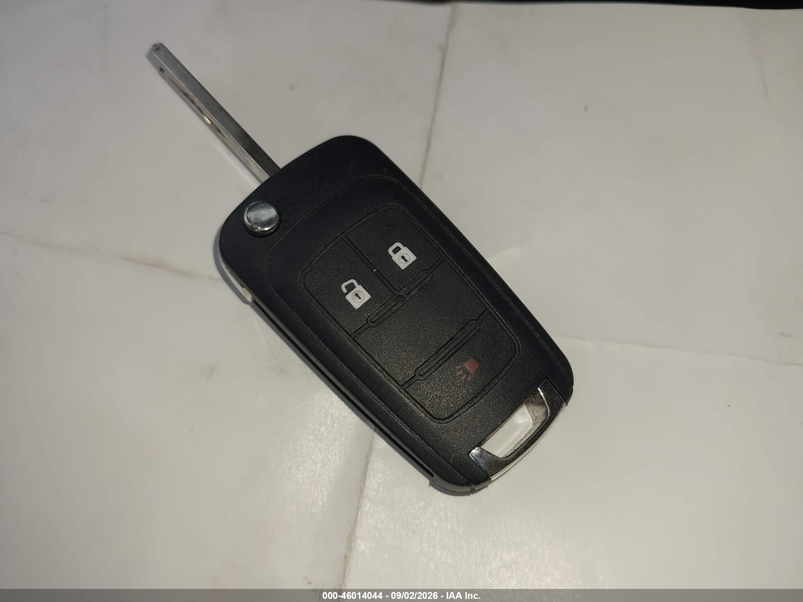 2015 Chevrolet Sonic Lt Auto Серебряный vin: 1G1JC6SG0F4101042